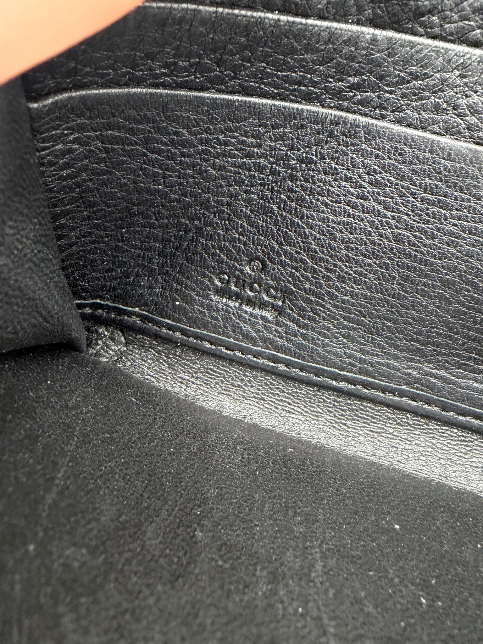 Gucci Black Leather Soho Zippy Wallet