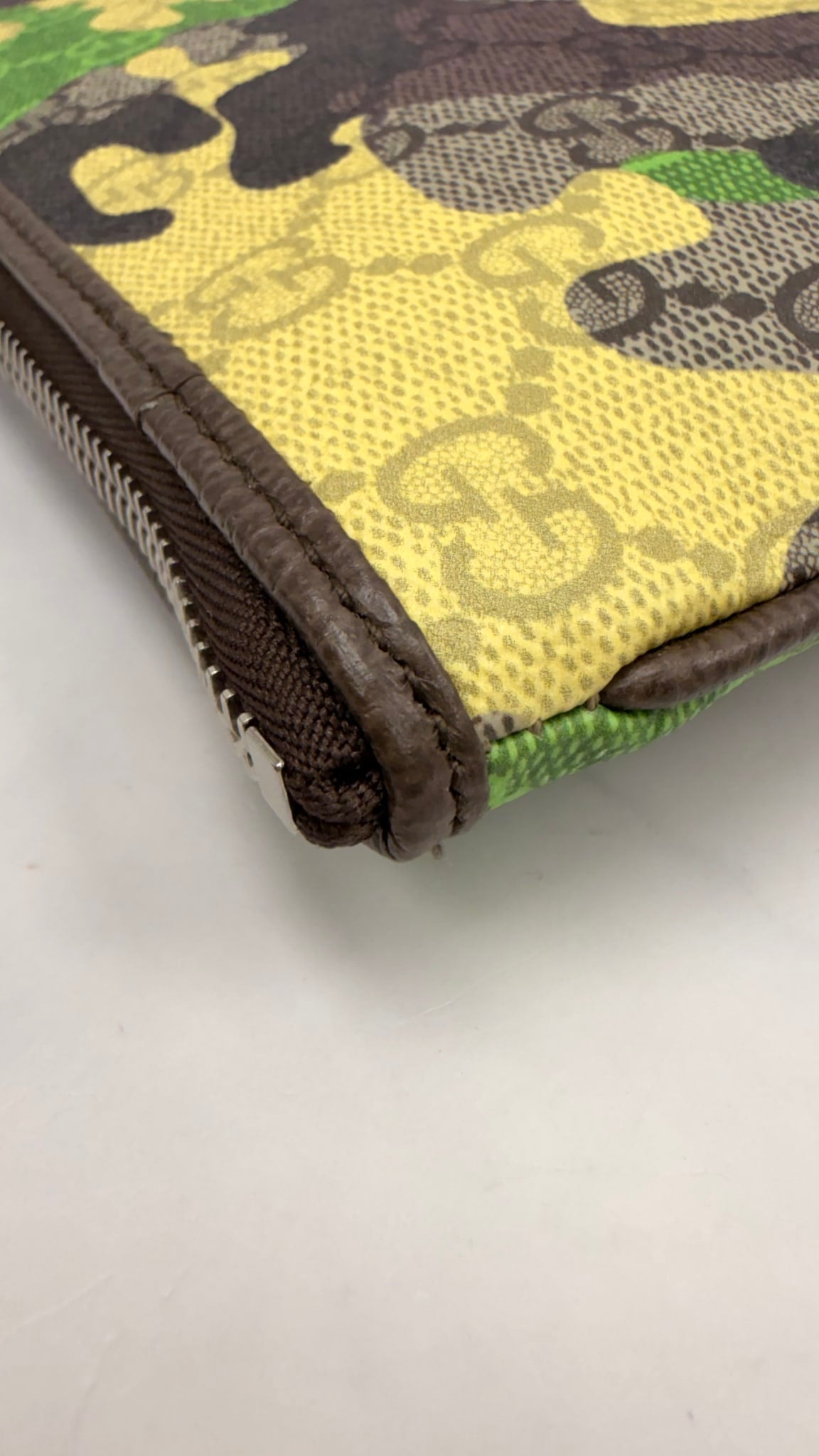 Gucci Multicolor GG Supreme Canvas Camouflage Pouch