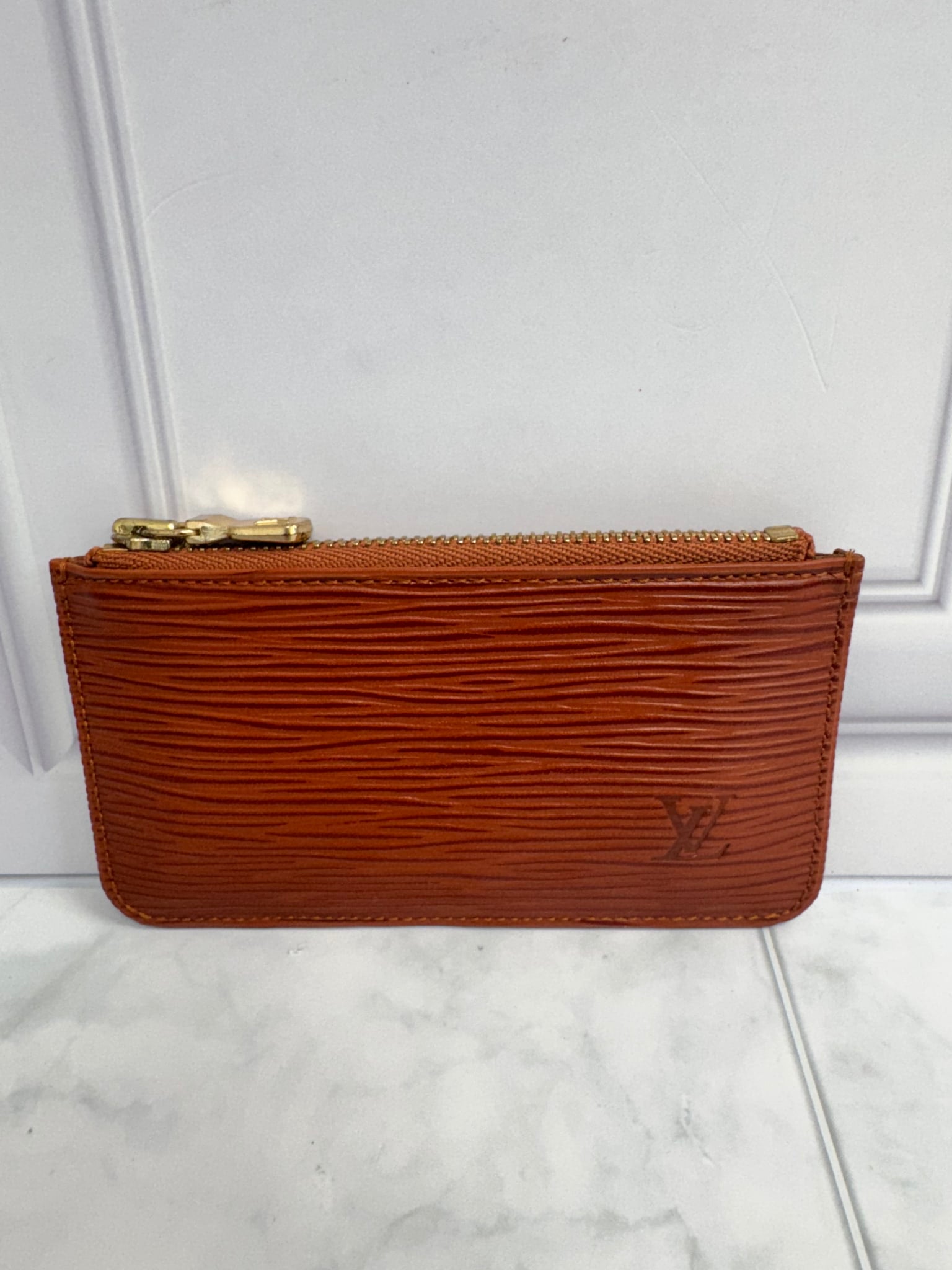 Louis Vuitton Brown Epi Leather Key Cles