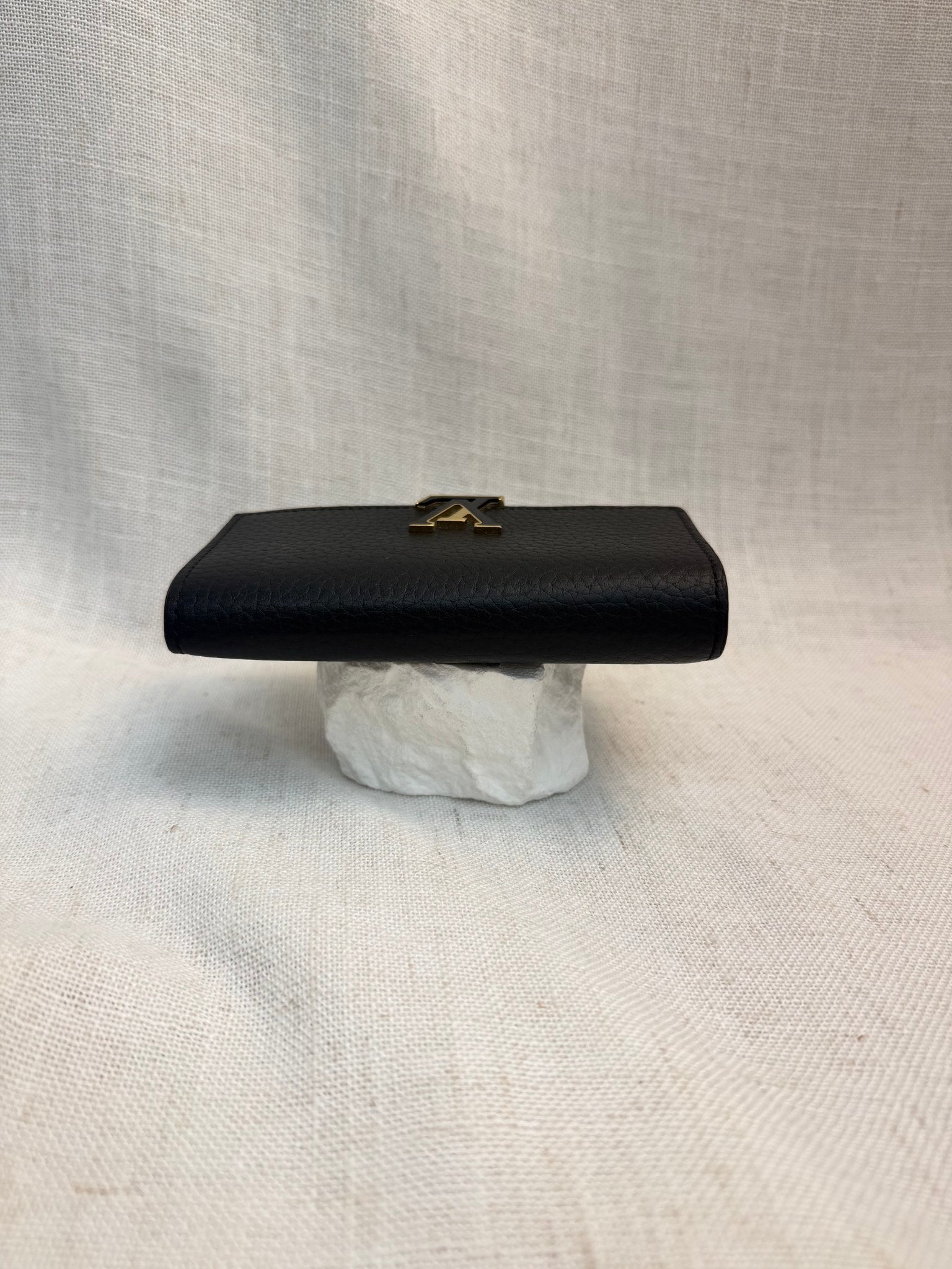 Louis Vuitton Black Leather Capucines Compact Wallet