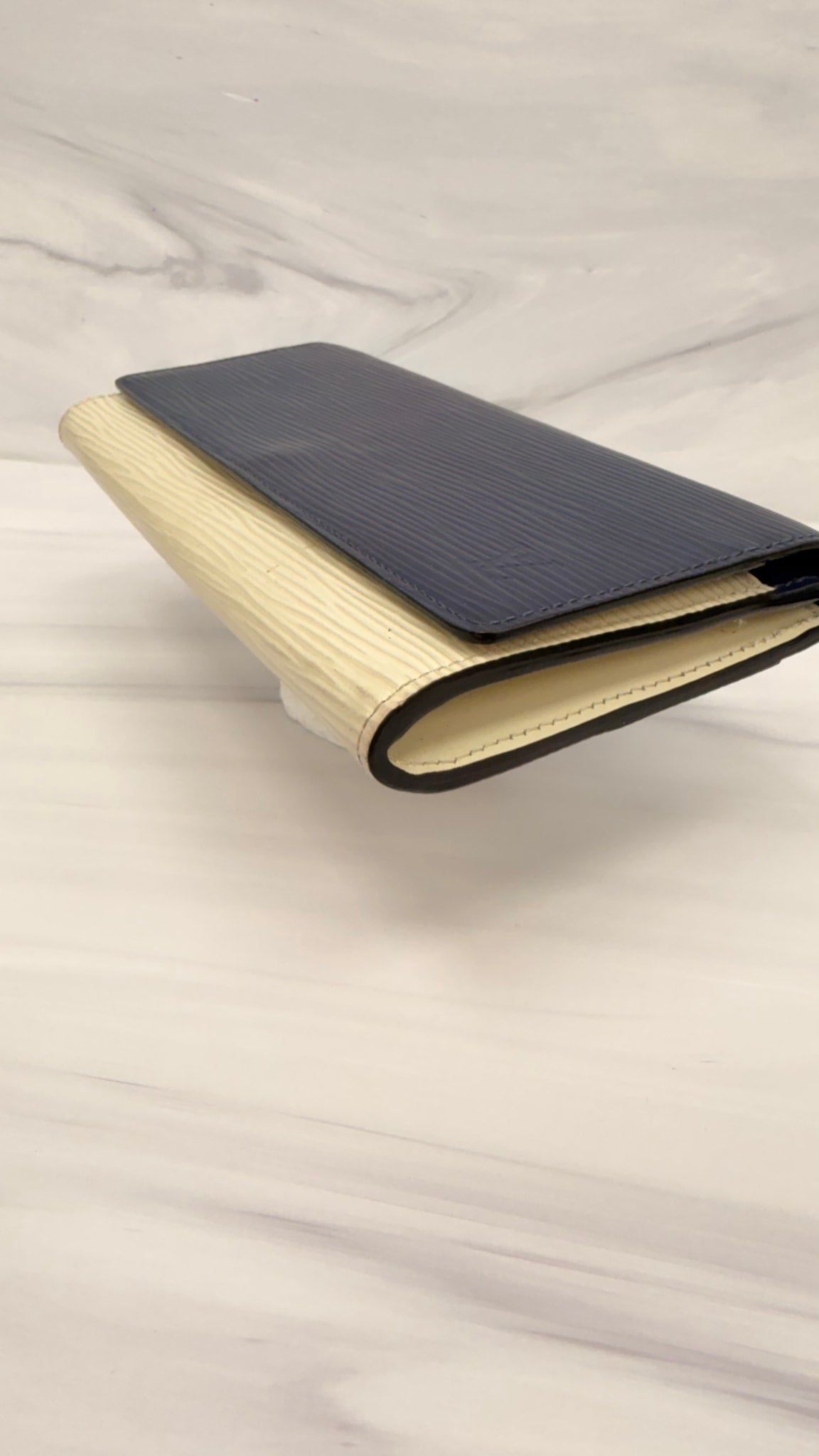 Louis Vuitton Blue And Cream Epi Leather Long Wallet