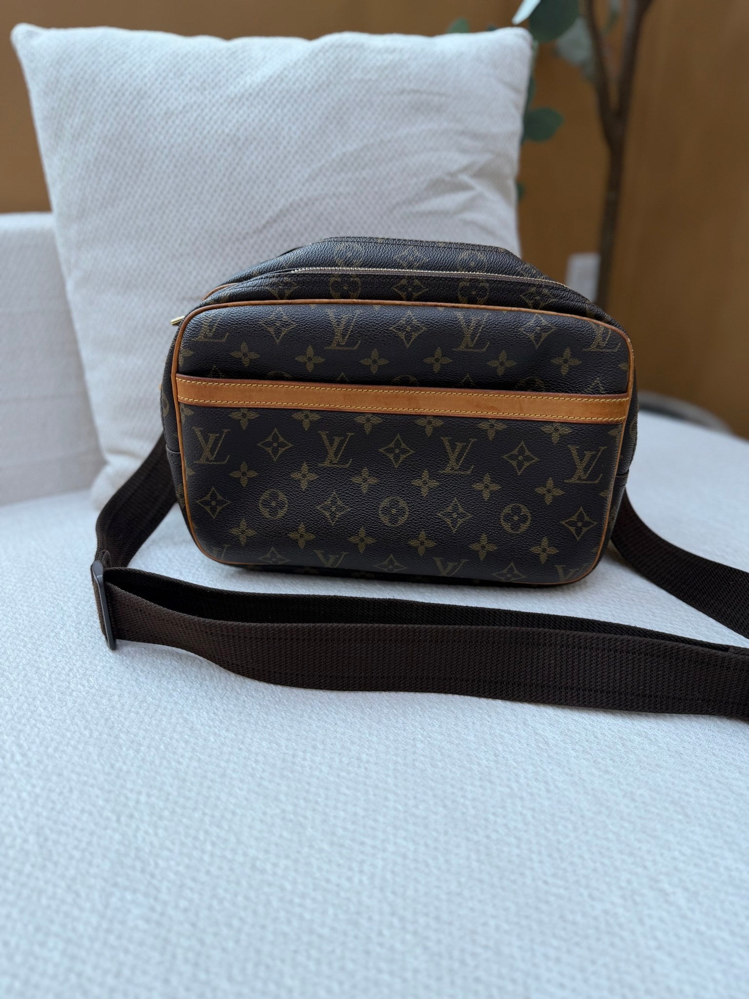 Louis Vuitton Monogram Reporter PM Shoulder Bag