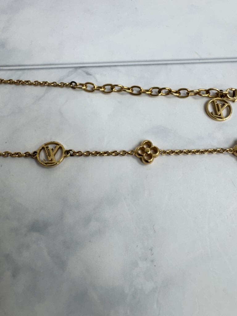 Louis Vuitton Gold Tone Flower Full Necklace