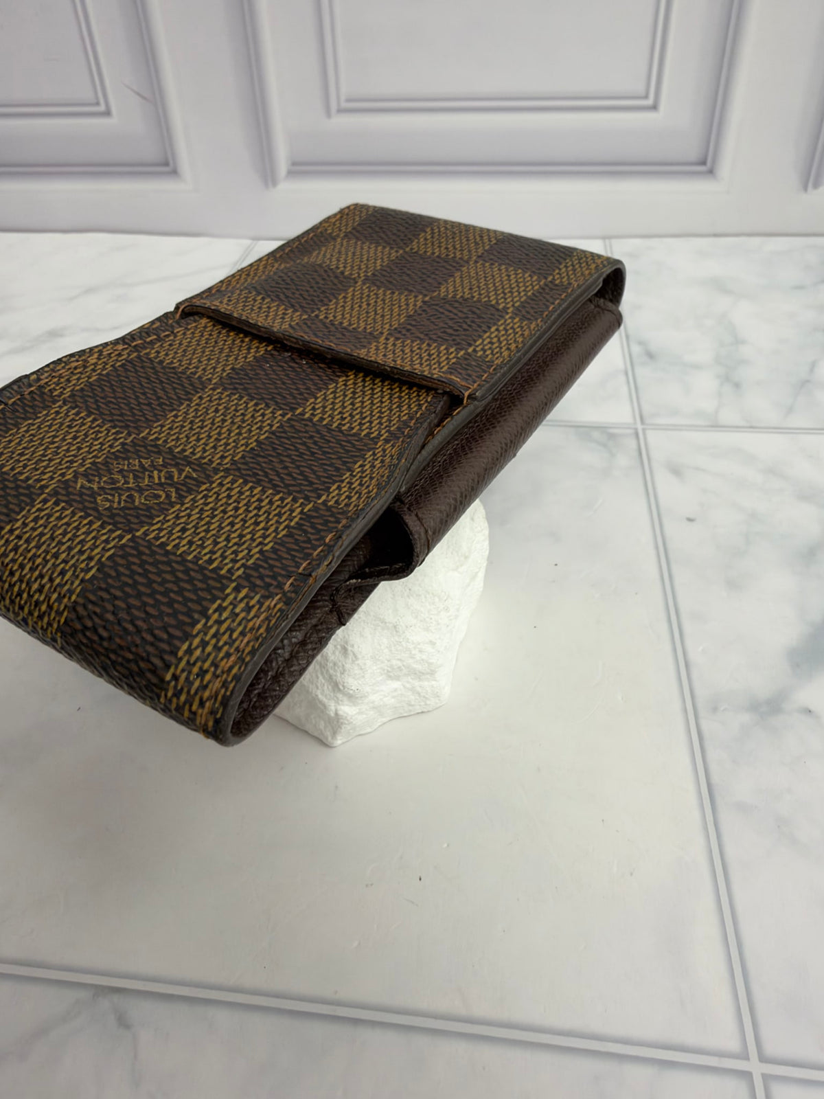Louis Vuitton Damier Ebene Case