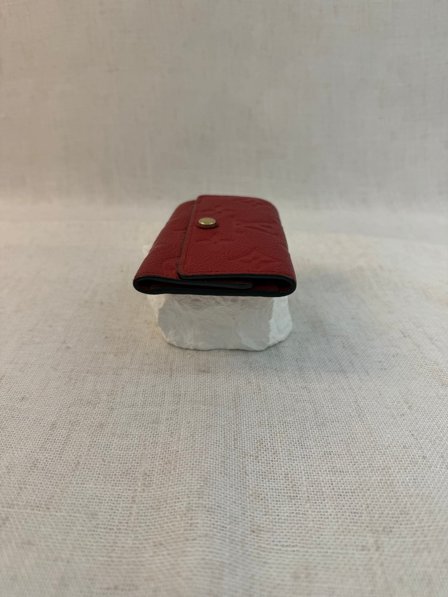 Louis Vuitton Red Empreinte Leather 6 Ring Key Holder