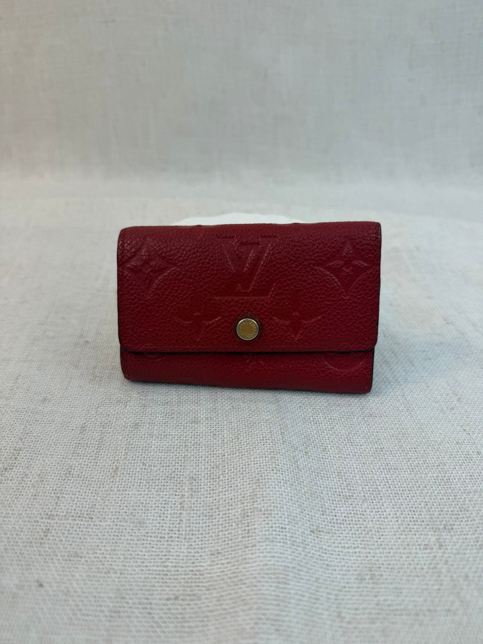 Louis Vuitton Red Empreinte Leather 6 Ring Key Holder