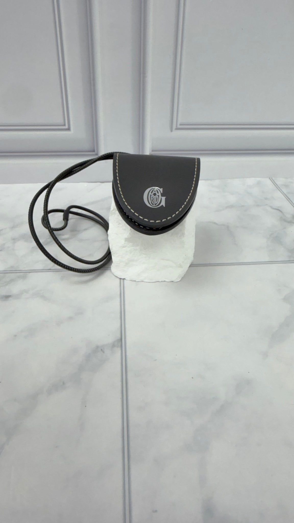 BRAND NEW - Goyard Grey Leather Bag Clip