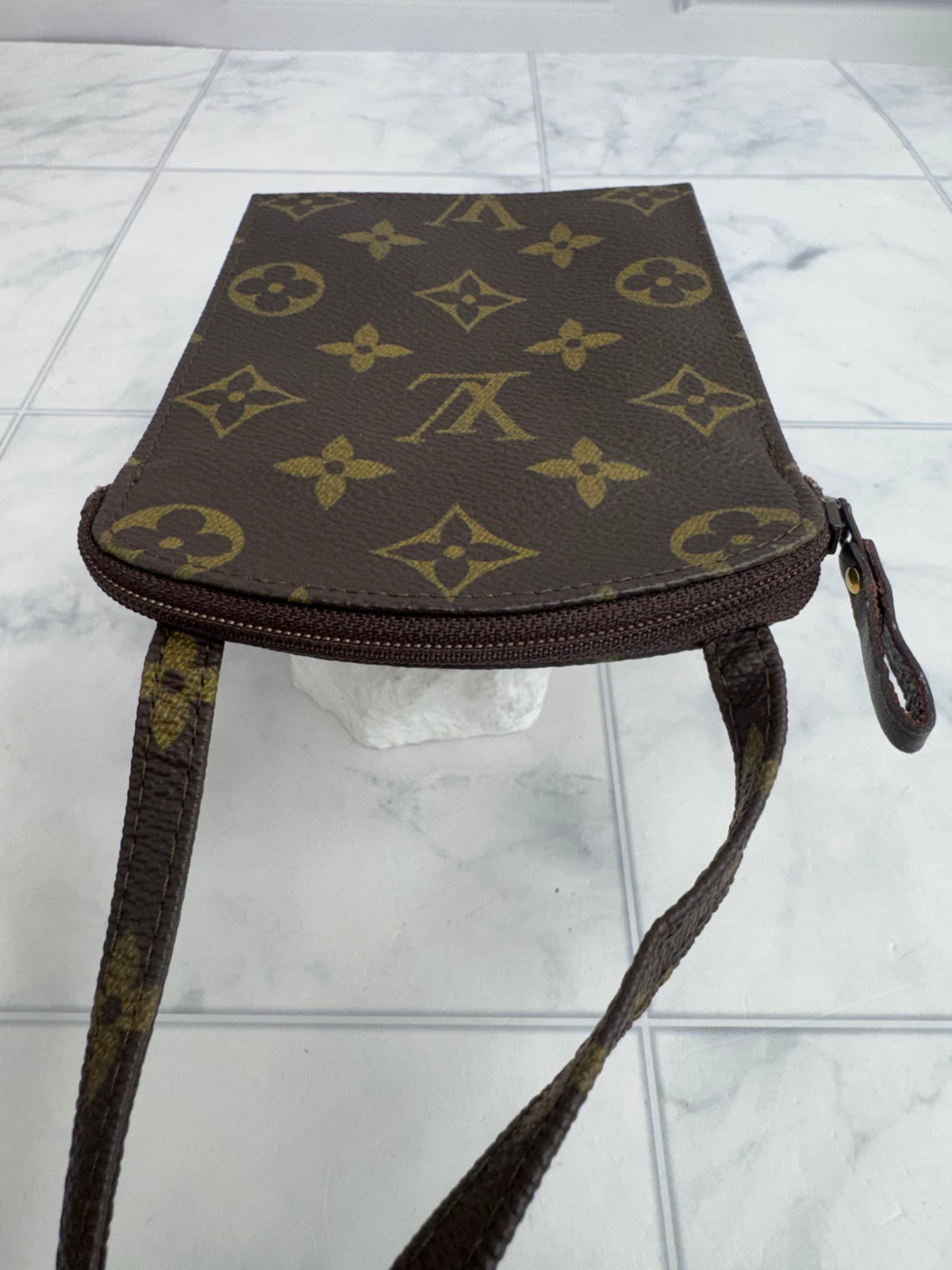 Louis Vuitton Monogram Pochette Secret Crossbody Bag