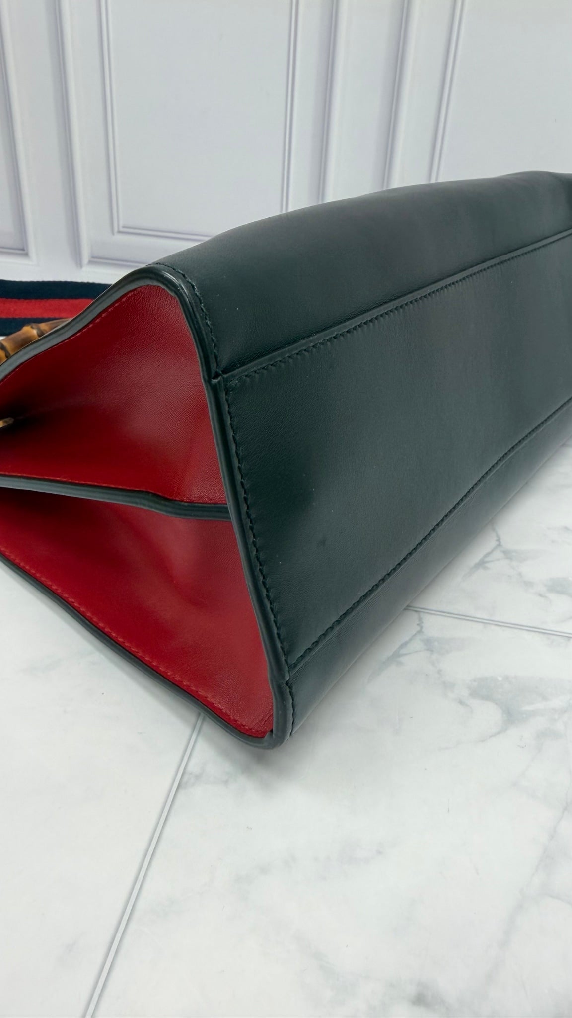 Gucci Black & Red Leather Top Handle Bamboo Nymphaea 2way Bag