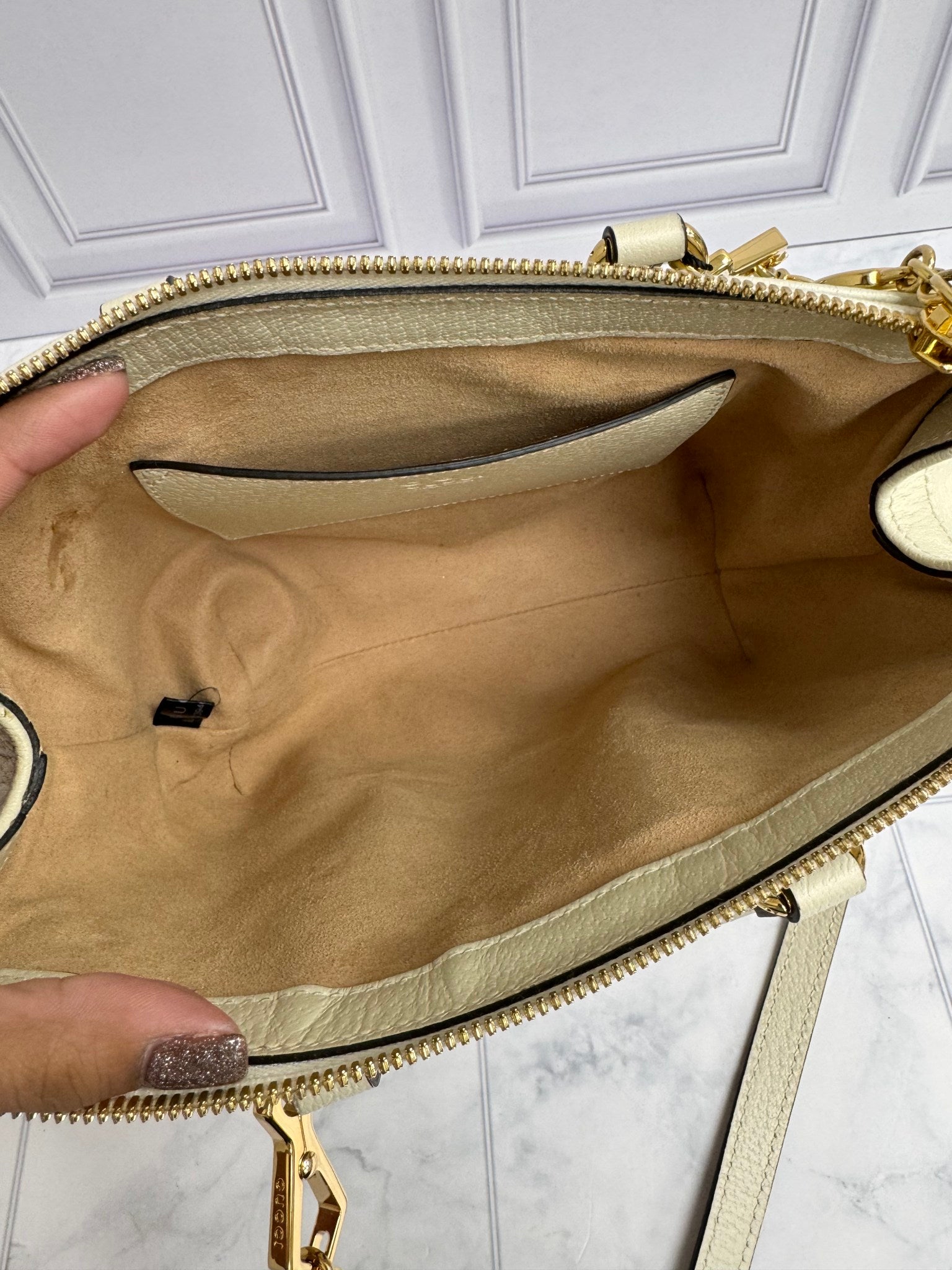 Gucci White Web Grained Leather Ophidia Small Crossbody Tote Bag