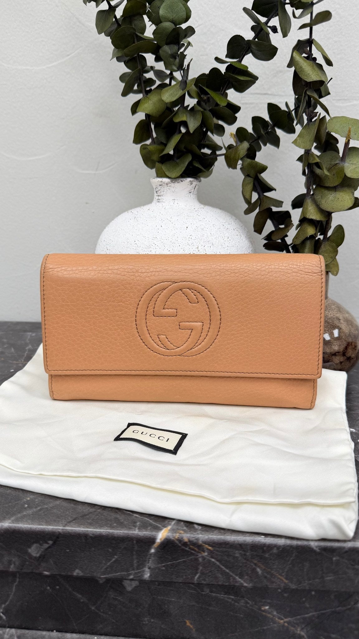 Gucci Beige Leather Soho Long Wallet