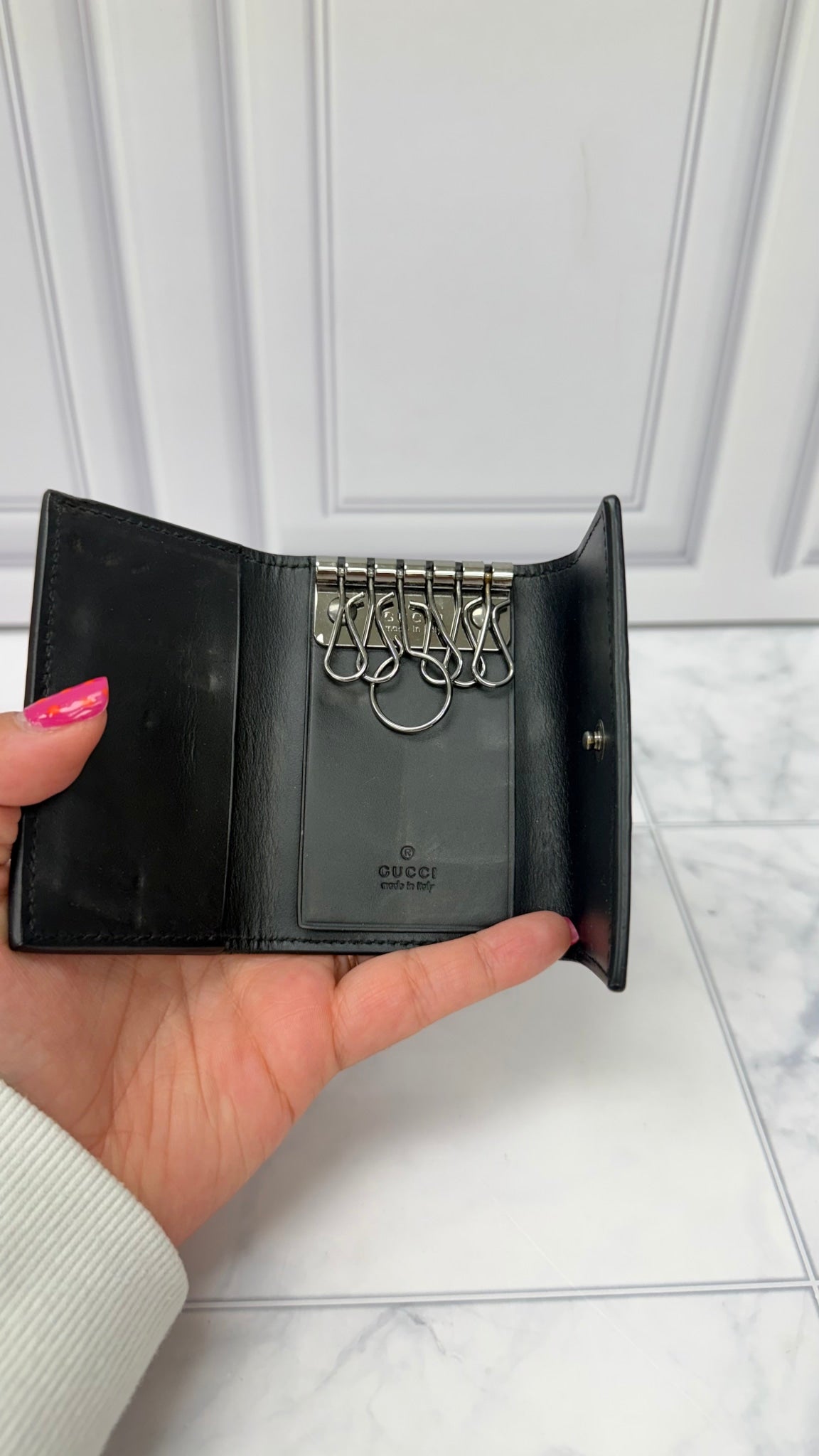 Gucci Black Guccissima Leather 6 Key Case