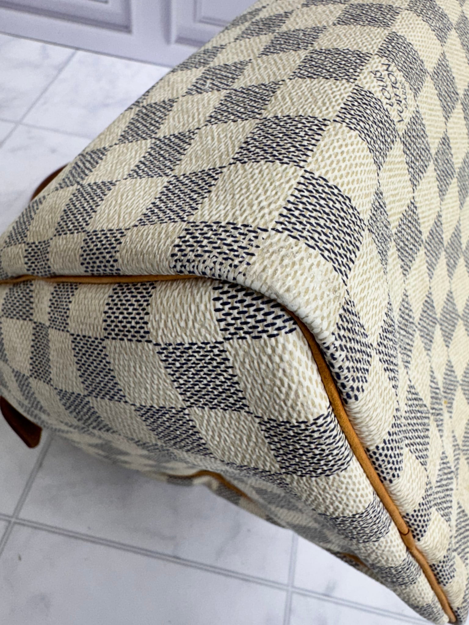 Louis Vuitton Damier Azur Speedy 30