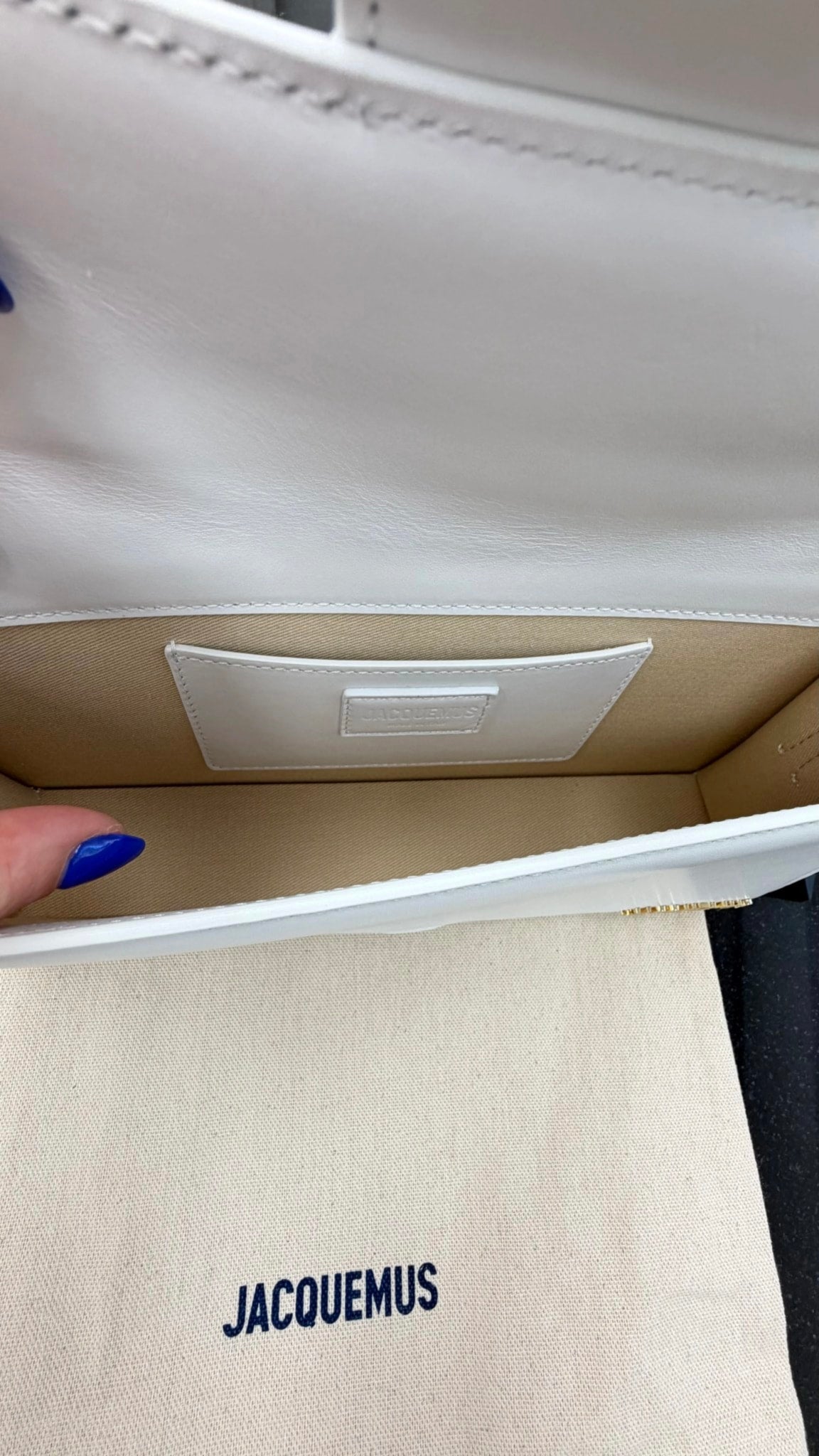 BRAND NEW - Jacquemus Bright White Leather Le Bambino Long Shoulder Bag