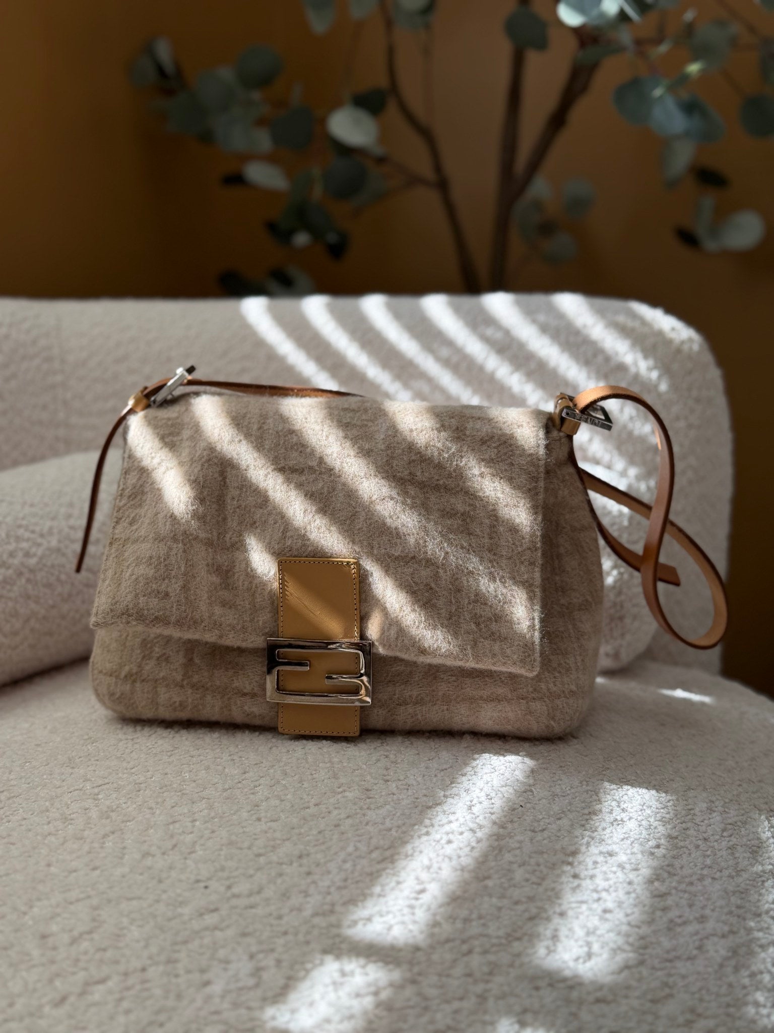 Fendi Beige Wool Mamma Baguette
