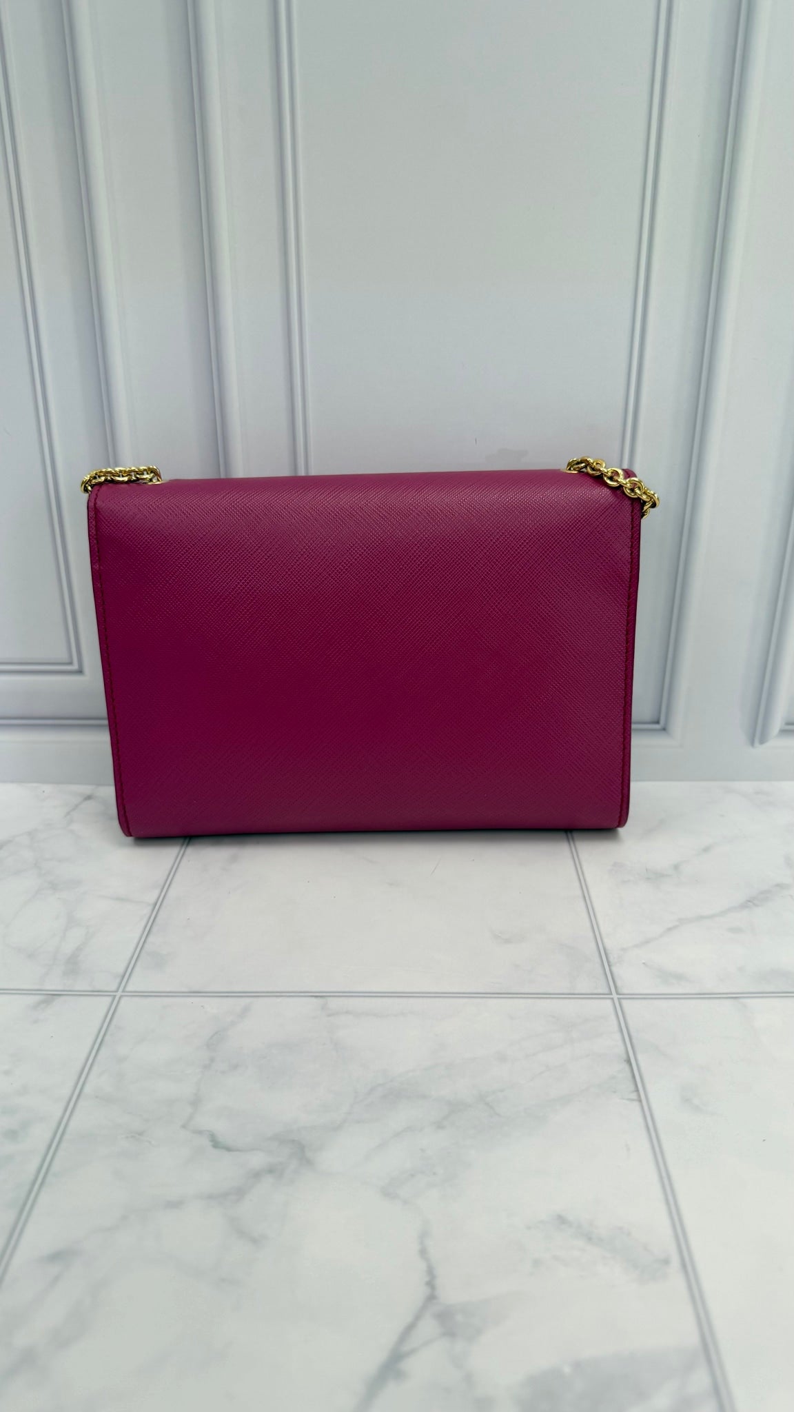 Salvatore Ferragamo Magenta Leather Bow Ginny Chain Bag
