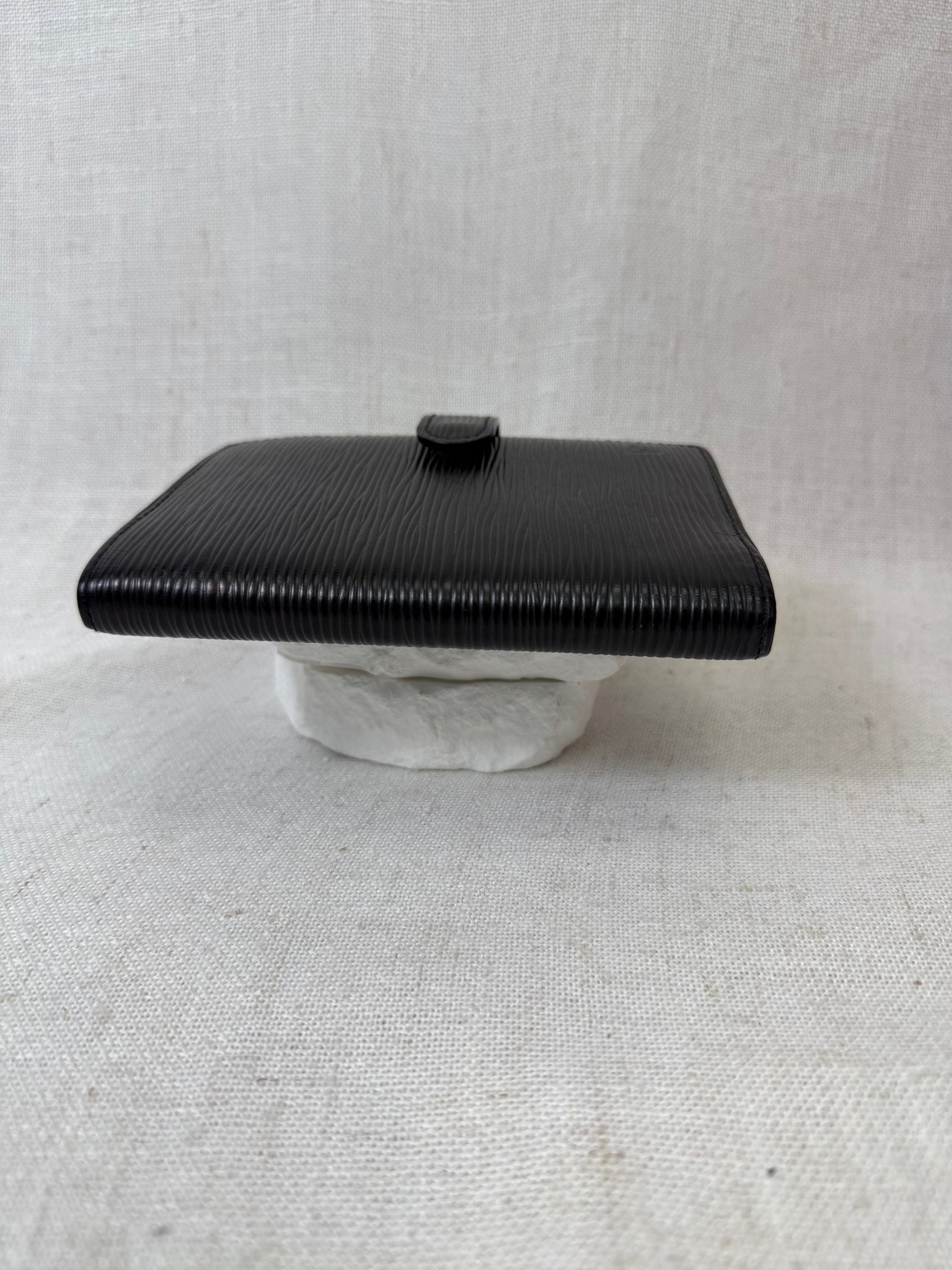 Louis Vuitton Black Epi Leather Passport Agenda PM