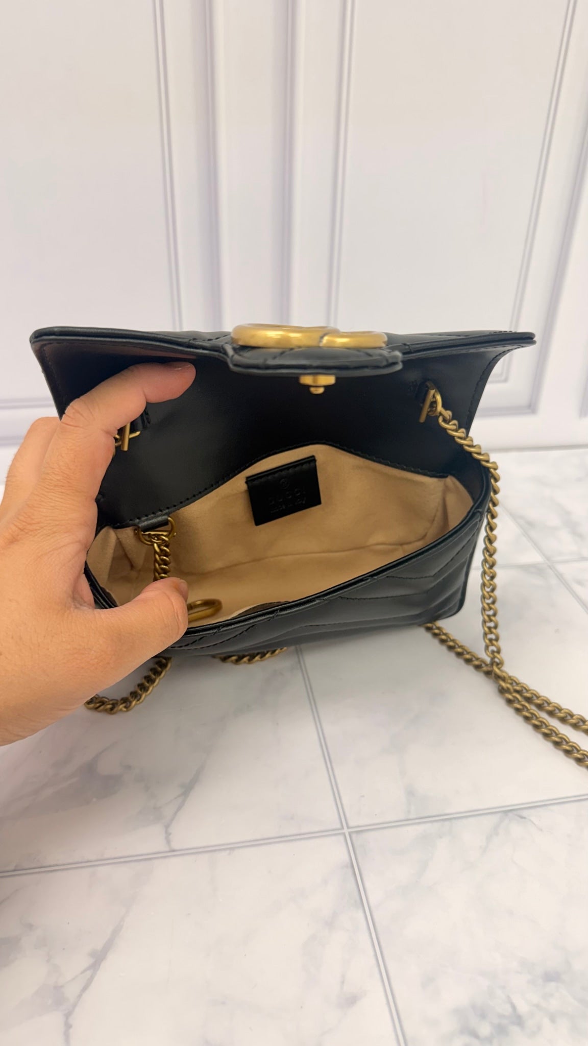 Gucci Black Leather GG Marmont Super Mini Bag