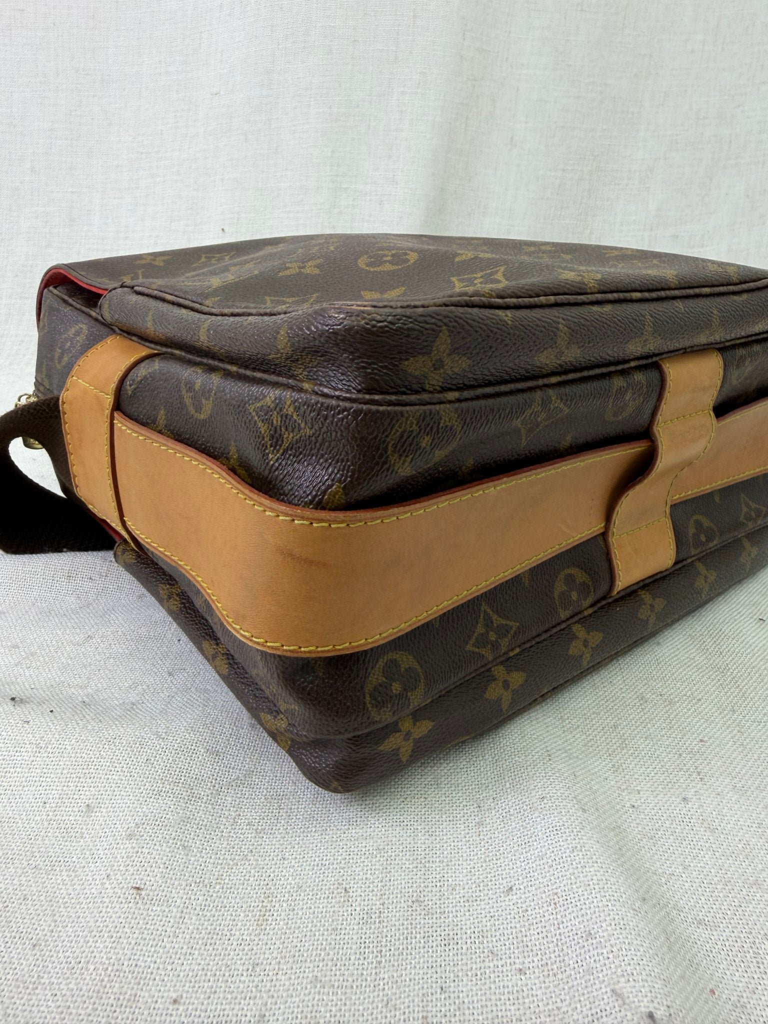 Louis Vuitton Limited Edition Monogram China Run Naviglio Messenger Bag