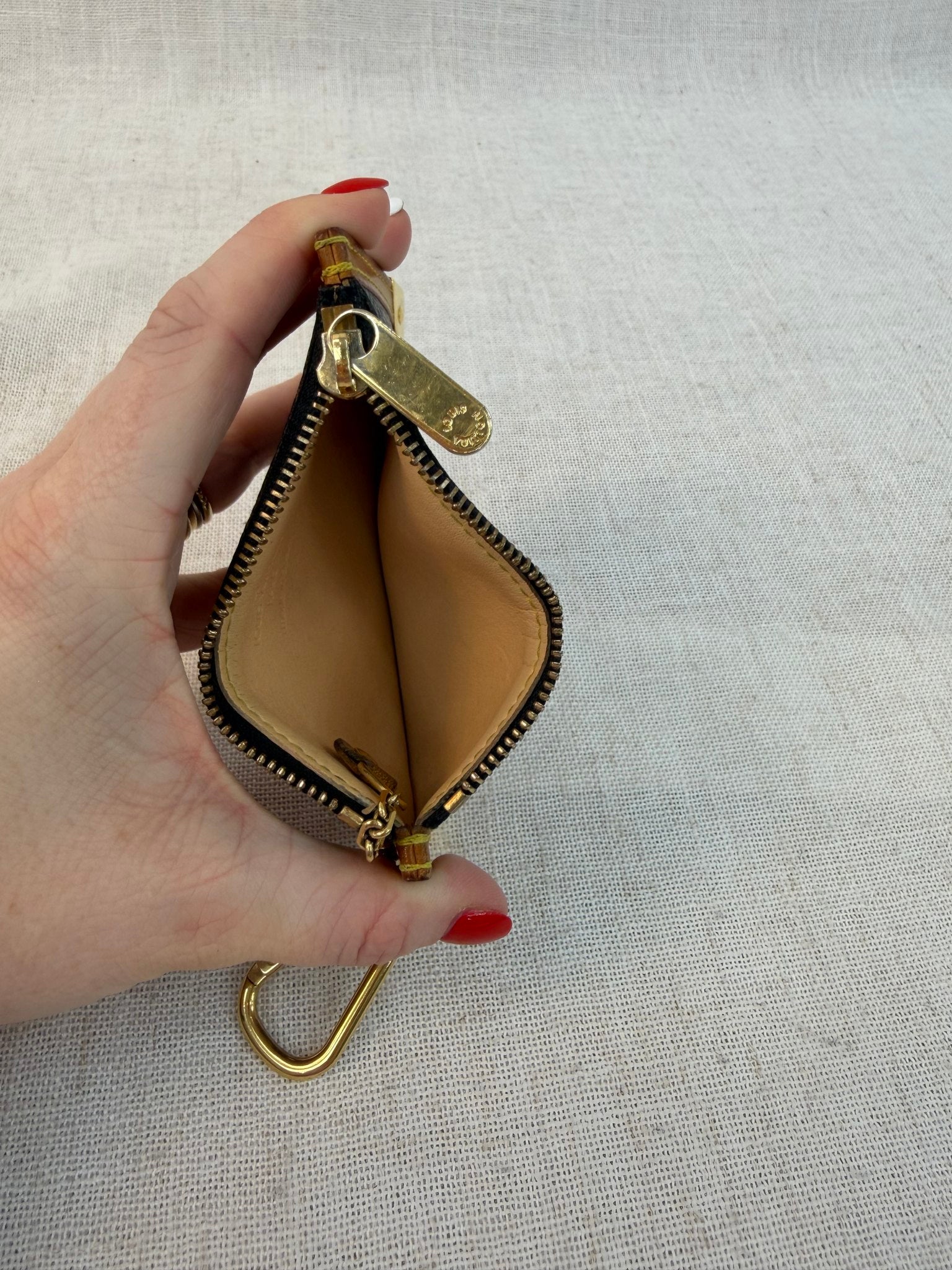 Louis Vuitton Black Multicolor Pochette Cles Coin Pouch