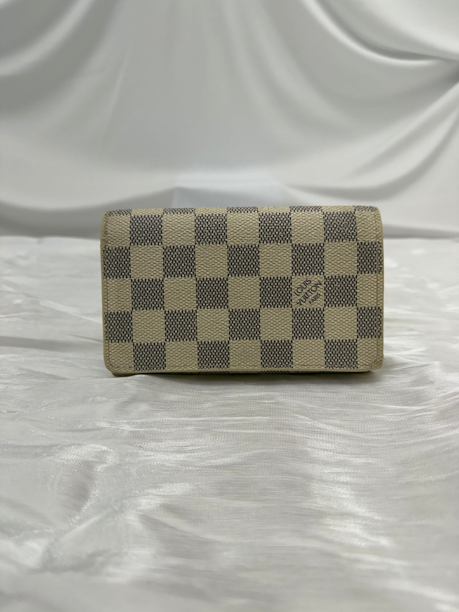 Louis Vuitton Damier Azur Port Monnaie Billets Wallets