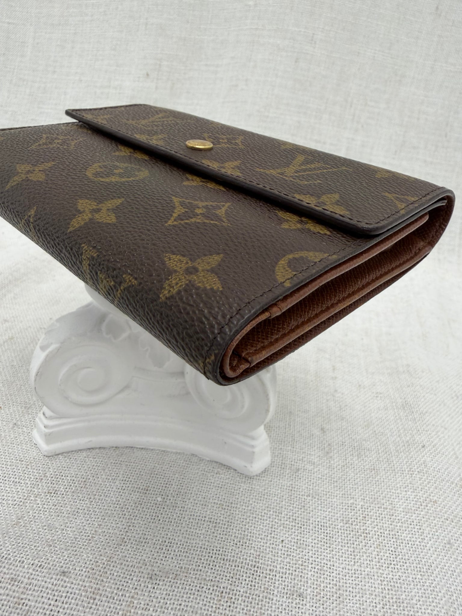Louis Vuitton Monogram Etui Wallet