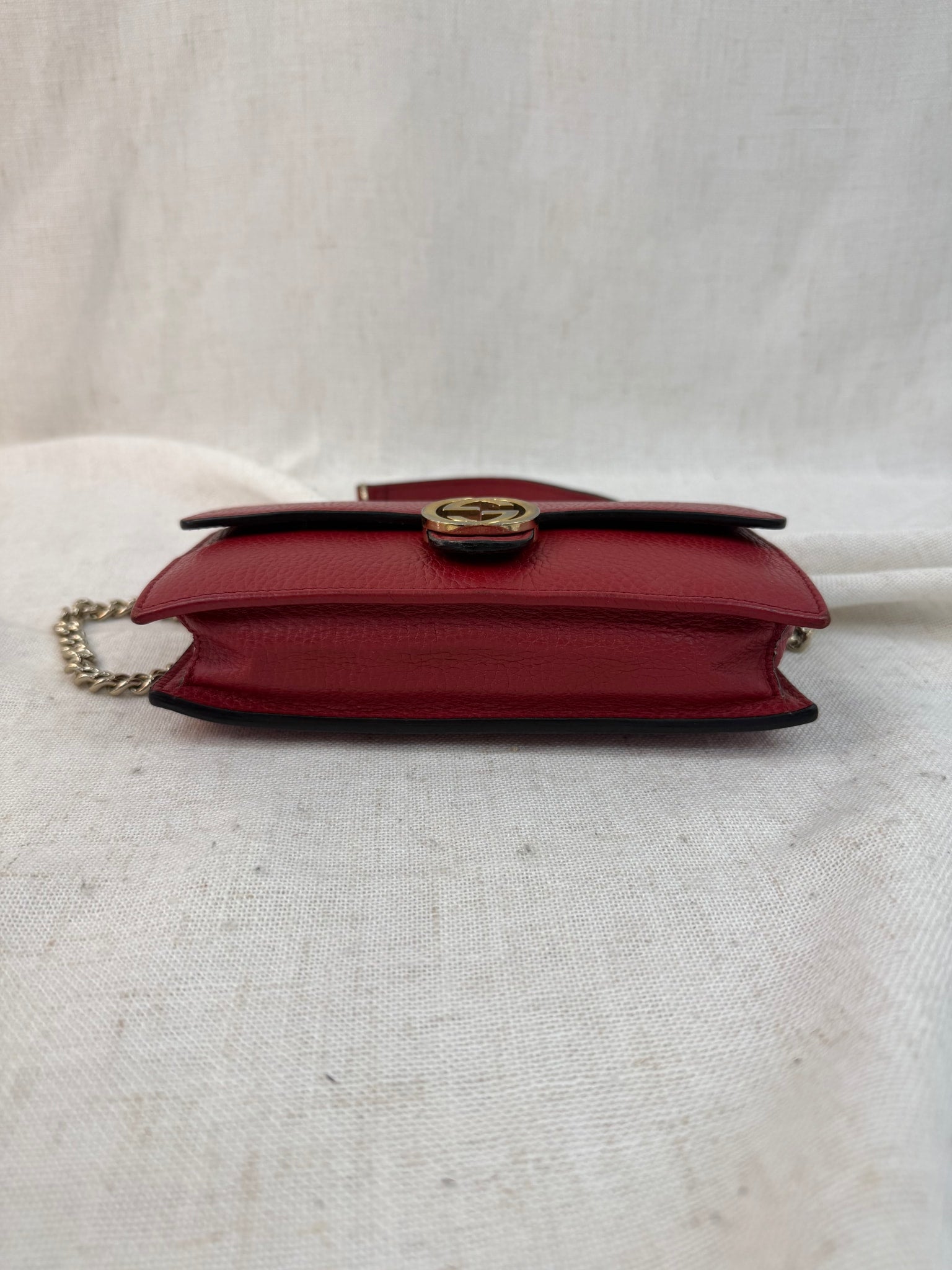 Gucci Red Leather Interlocking G Wallet On Chain Bag