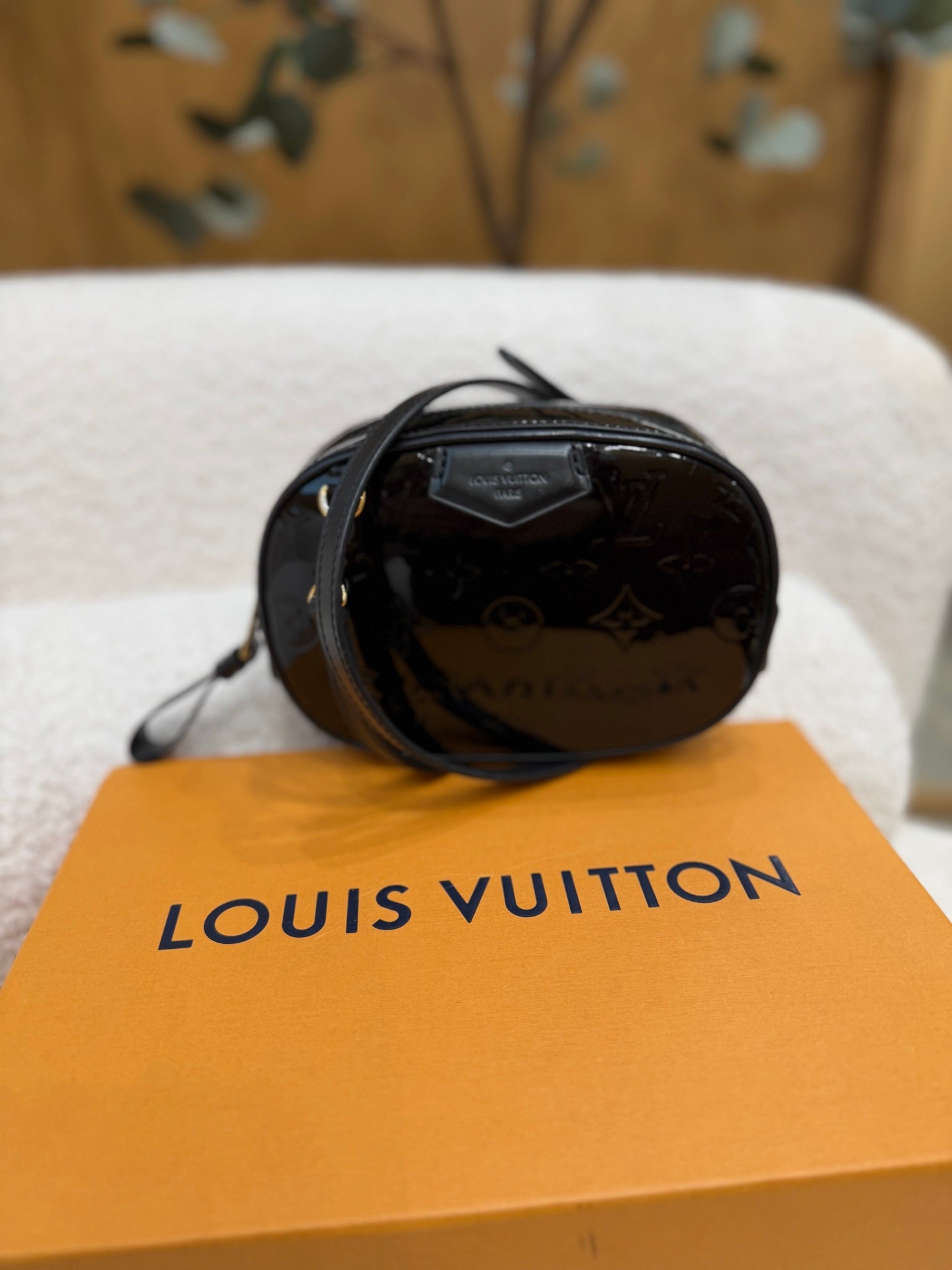 Louis Vuitton Black Vernis Leather Round Crossbody X Belt Bag