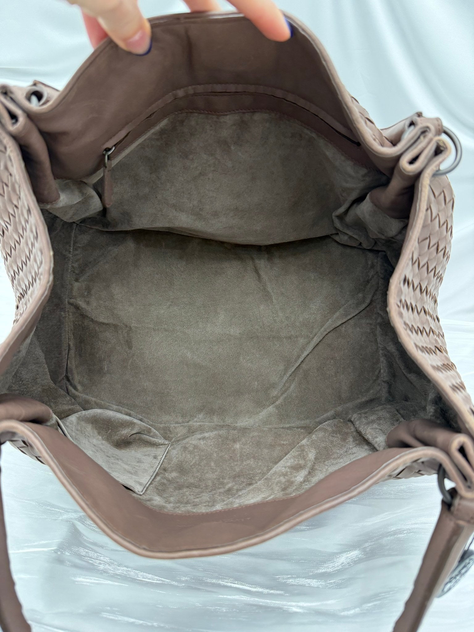 Bottega Veneta Dark Mauve Intrecciato Leather Parachute Shoulder Bag