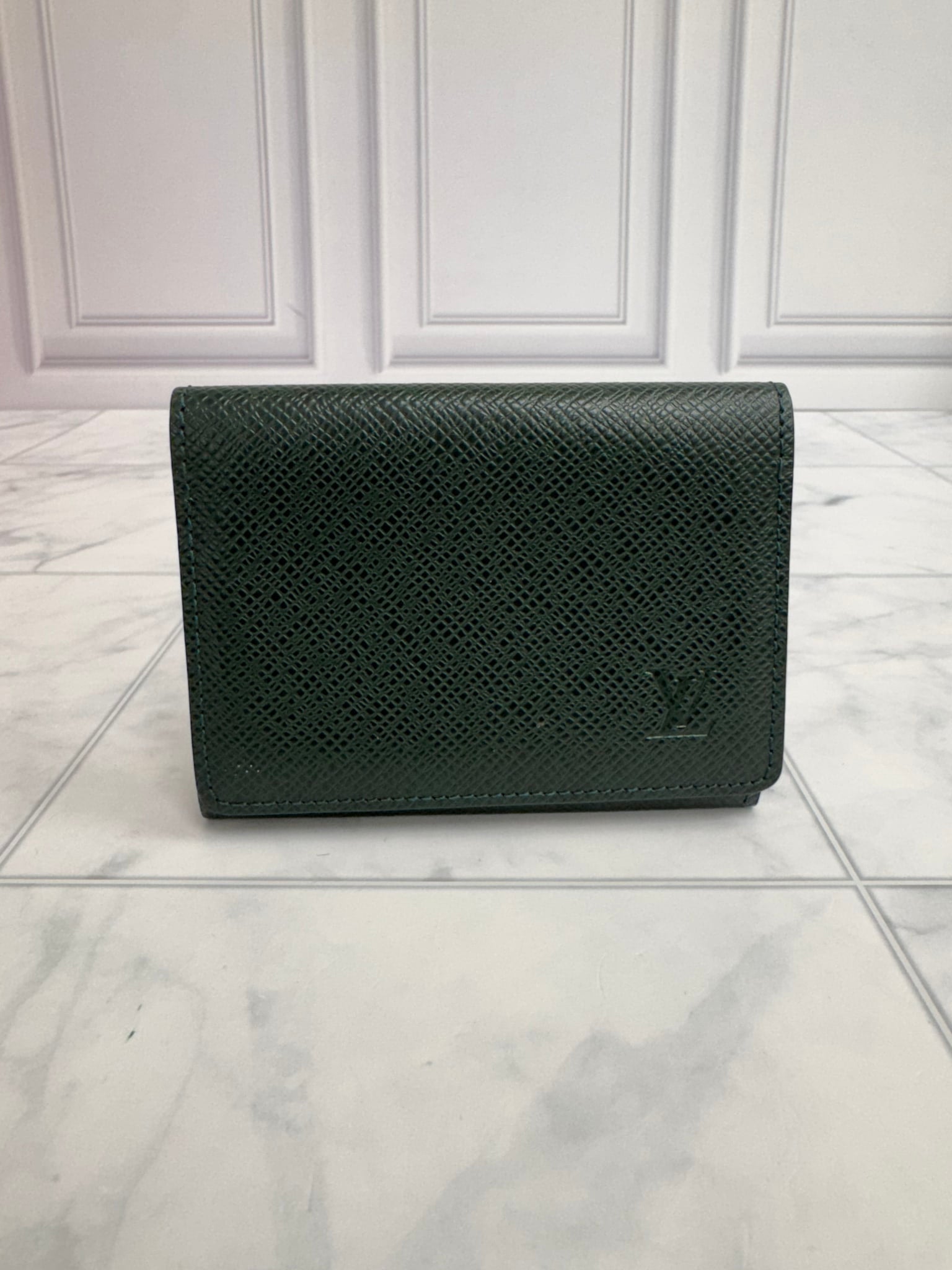 Louis Vuitton Green Taiga Leather Card Holder