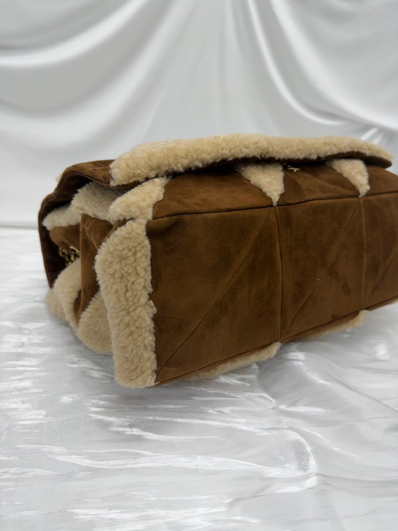 LIKE NEW- Saint Laurent YSL Brown Suede & Shearling Medium Jamie Patchwork Shoulder Bag