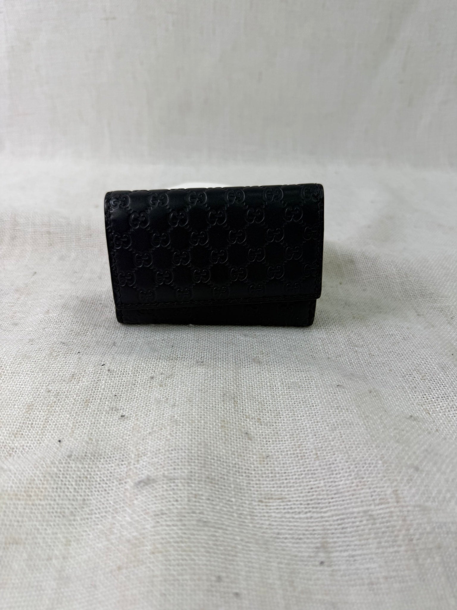 Gucci Navy Leather Microguccissima 6 Key Ring Holder