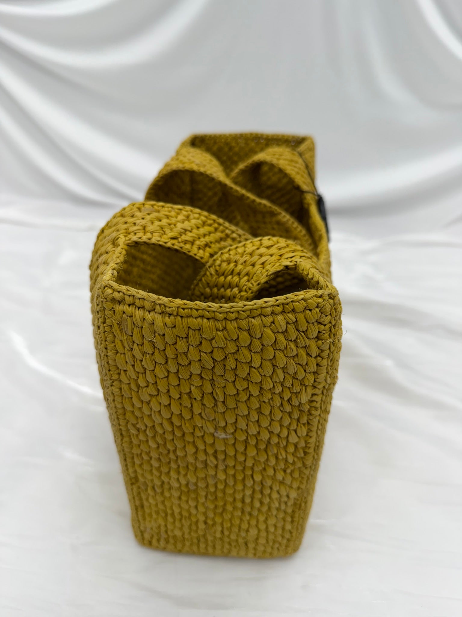 LIKE NEW- Loewe Yellow Raffia Tote