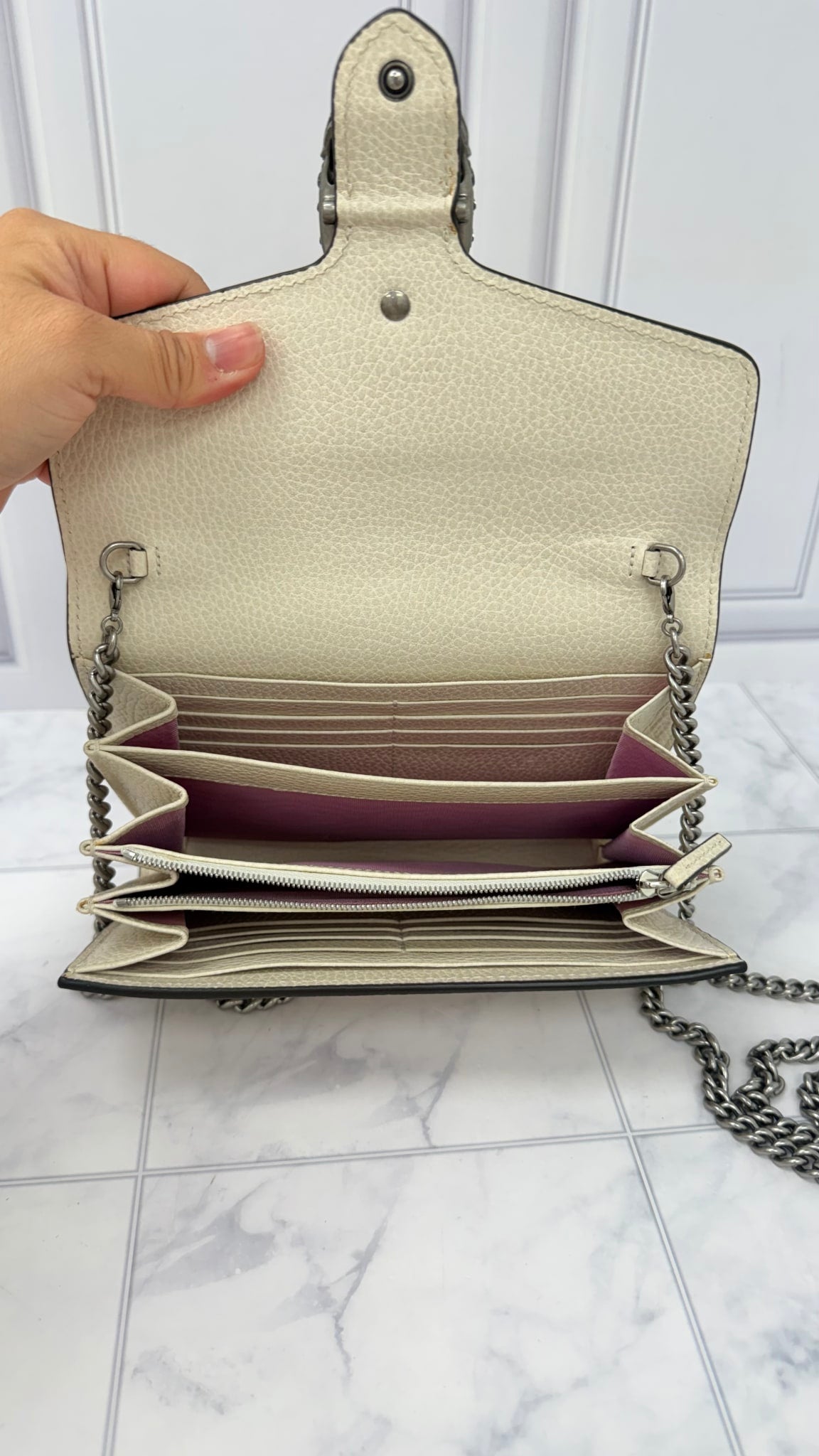 LIKE NEW - Gucci Ivory Grained Leather Dionysus Wallet On A Chain