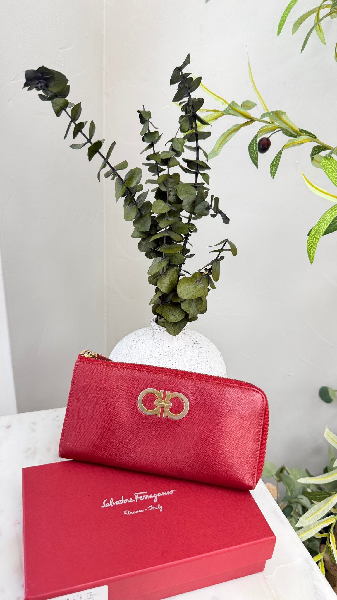 Salvatore Ferragamo Red Saffiano Leather Zippy Wallet