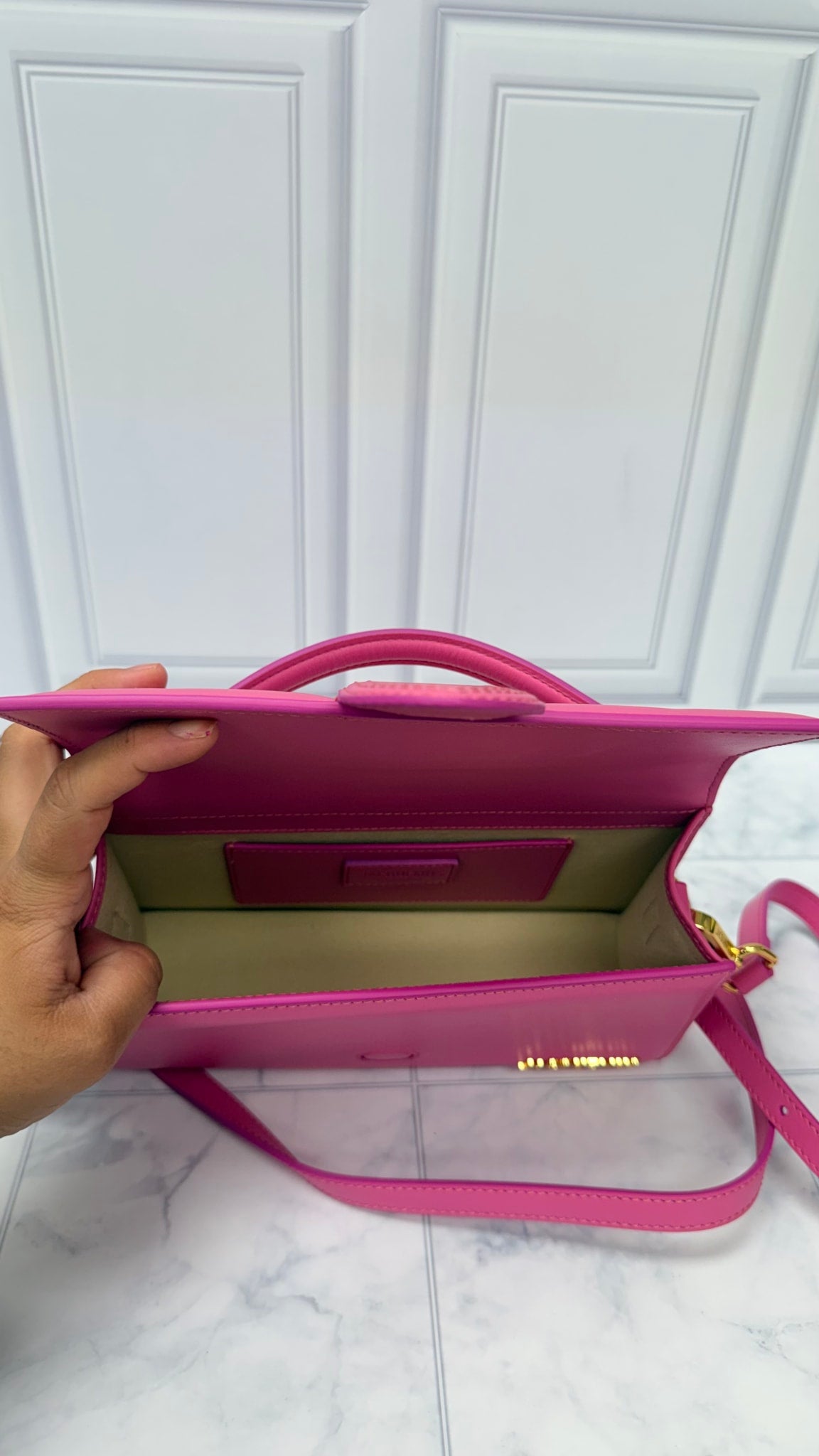 BRAND NEW - Jacquemus Hot Pink Leather Le Grand Bambino Handbag 2Way Handbag
