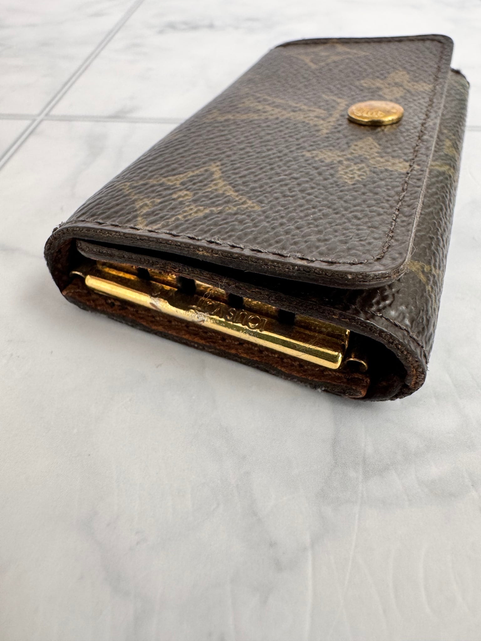Louis Vuitton Monogram 4 Key Holder