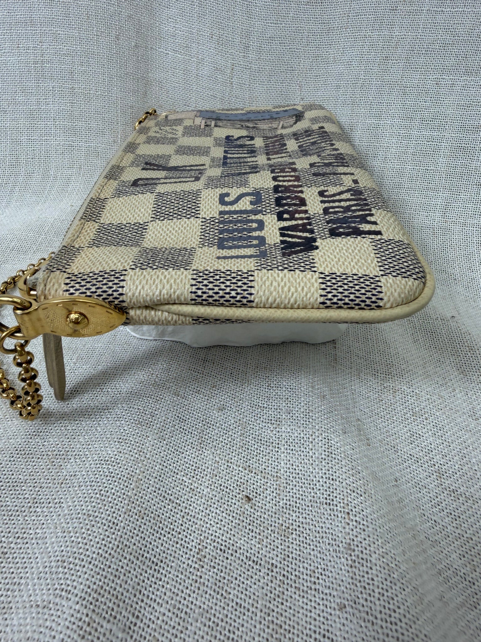Louis Vuitton Damier Azur Trunks And Labels Pochette Milla
