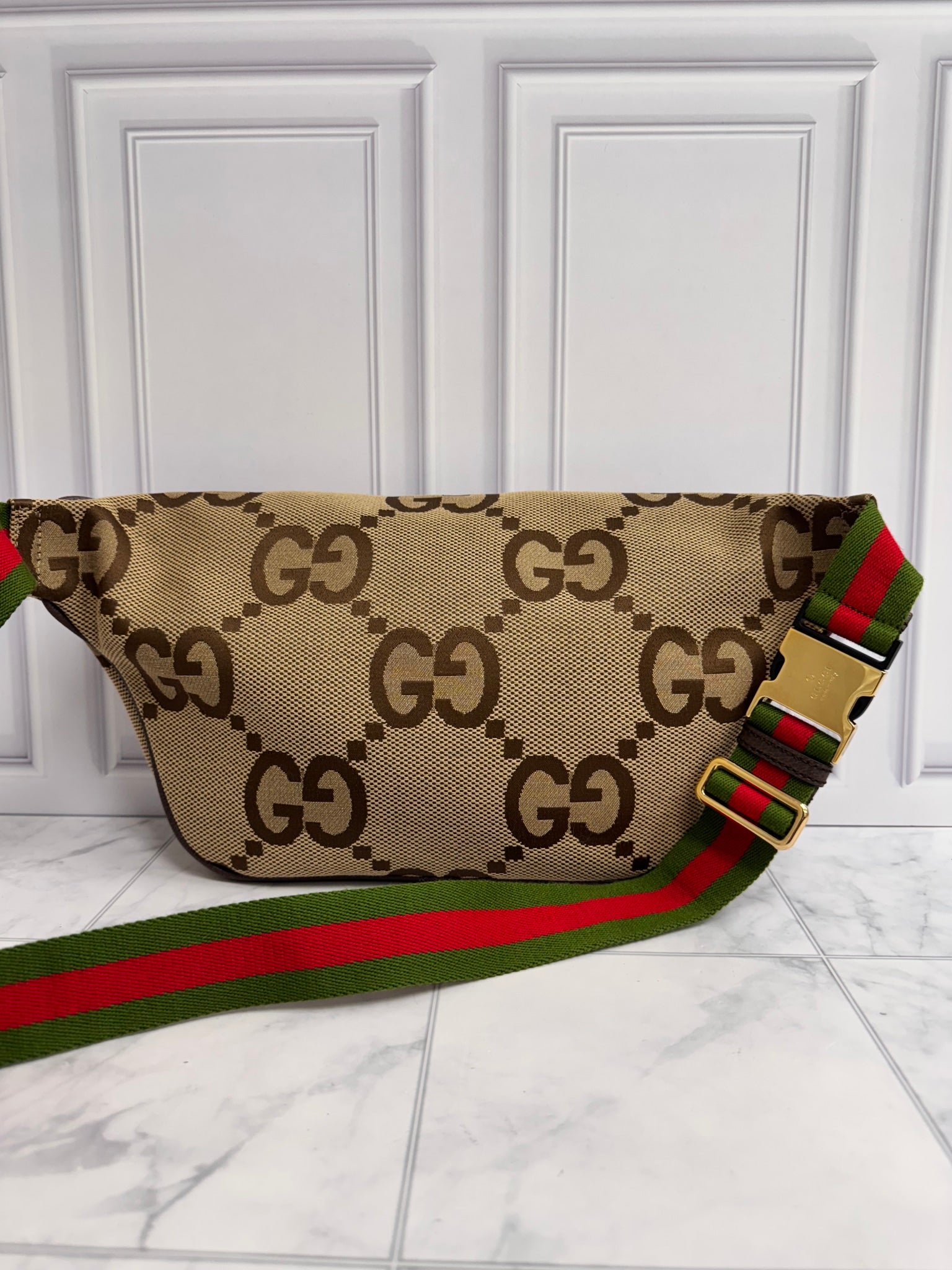Gucci Jumbo GG Canvas Web Belt Bag