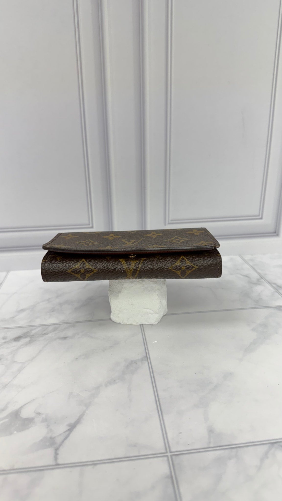 Louis Vuitton Monogram Tresor Wallet