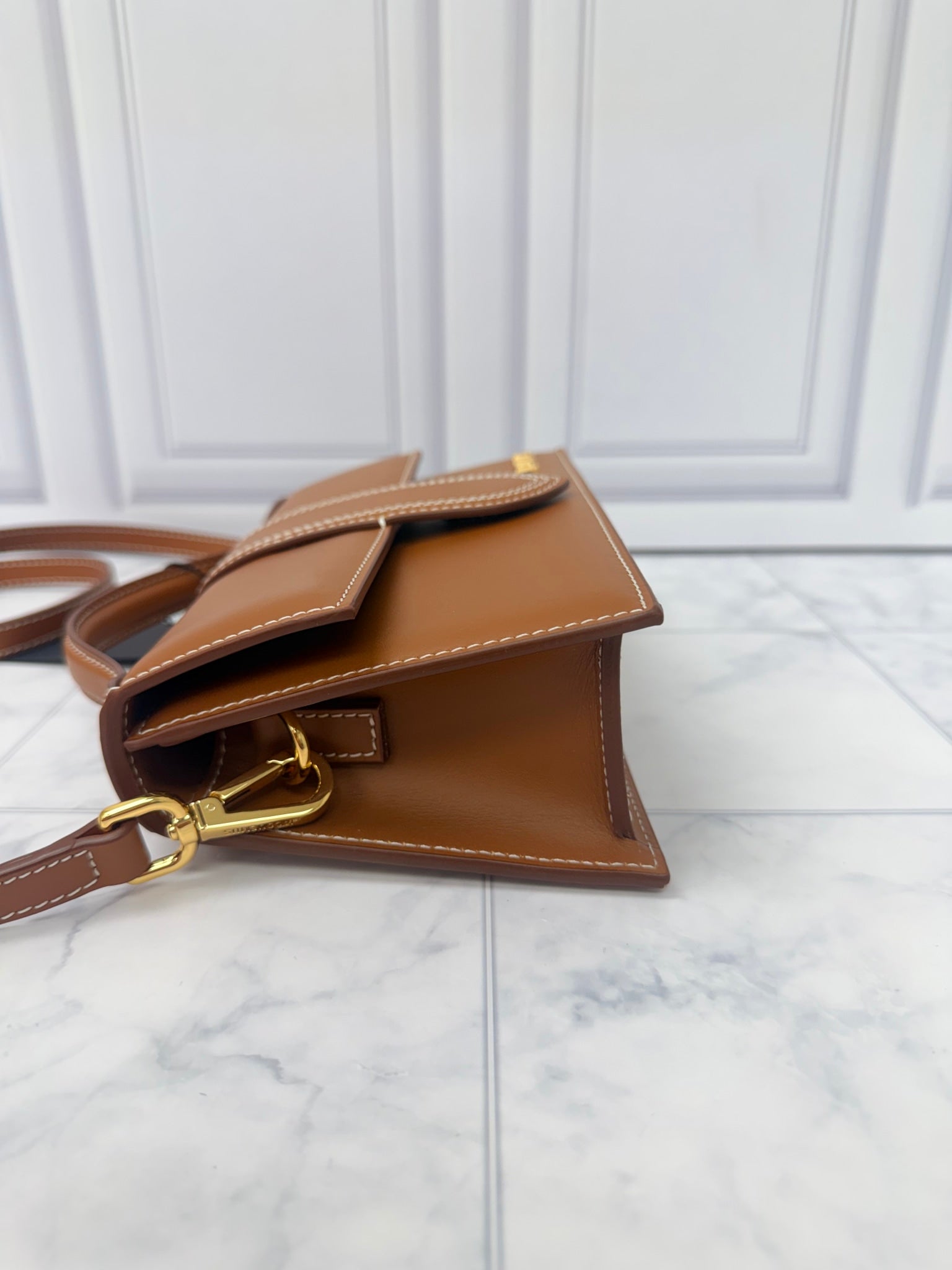 BRAND NEW - Jacquemus Light Brown Leather Le Grand Bambino 2Way Handbag