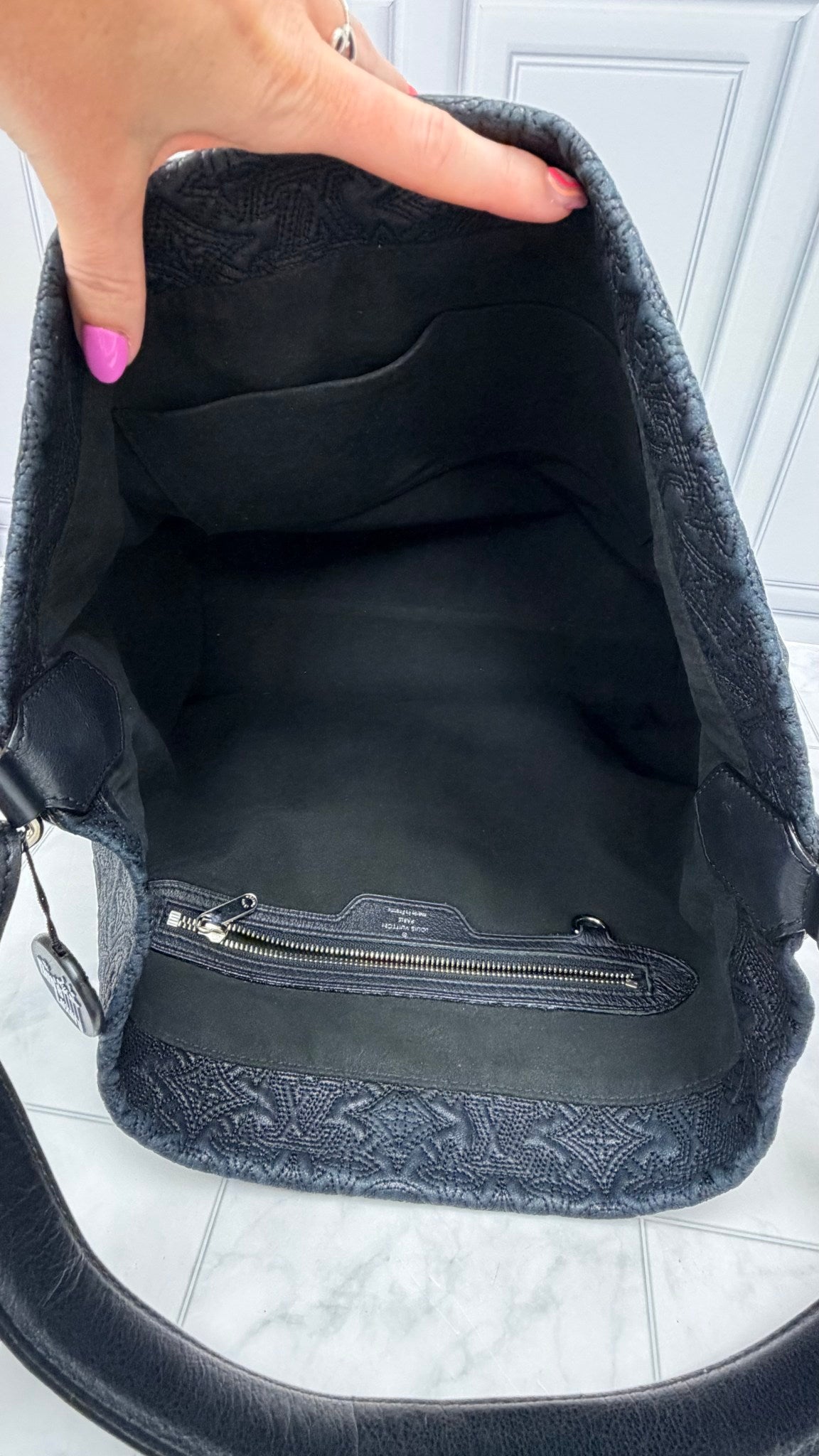 Louis Vuitton Black Quilted Lambskin Leather Antheia Hobo PM