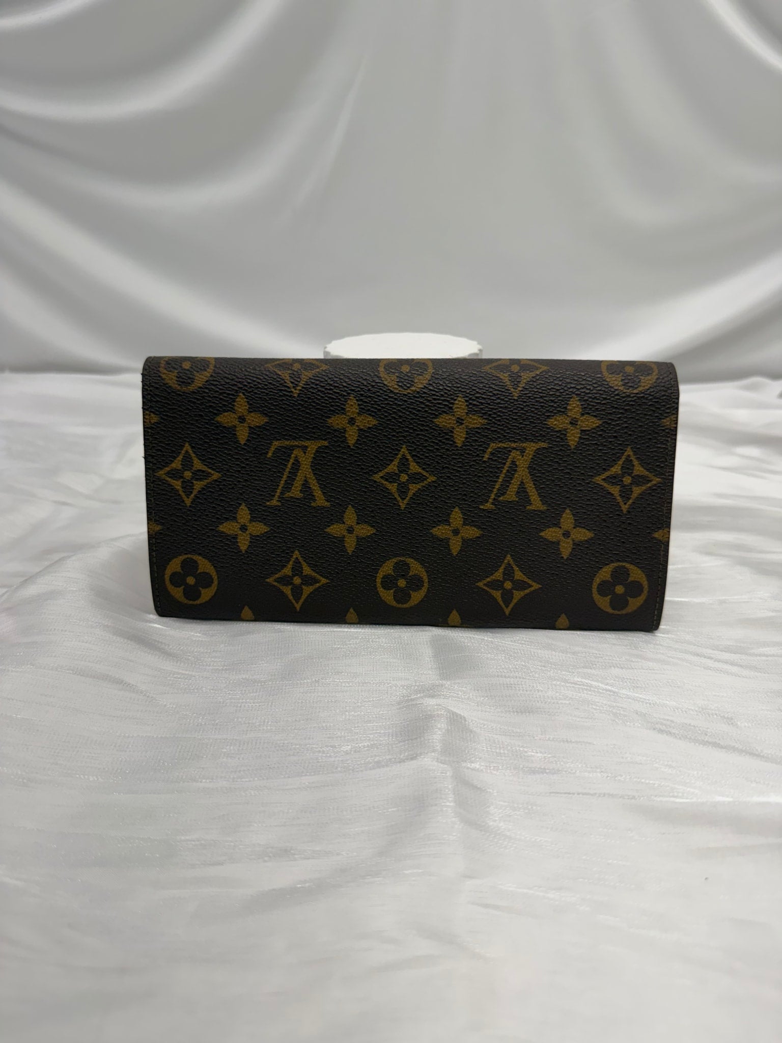 Louis Vuitton Monogram Vintage Sarah Wallet