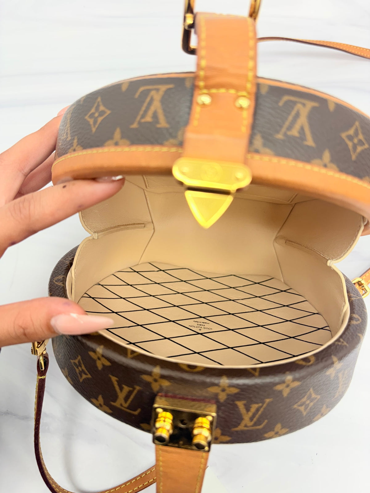 Louis Vuitton Monogram Boite Chapeau Crossbody Bag