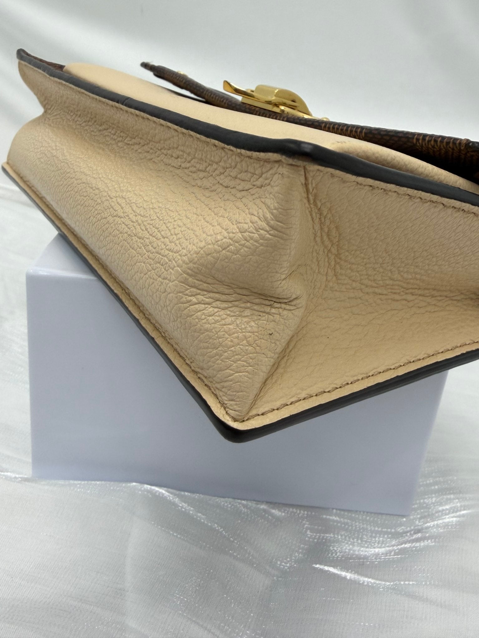 Louis Vuitton Damier Ebene & Beige Vavin Chain Wallet