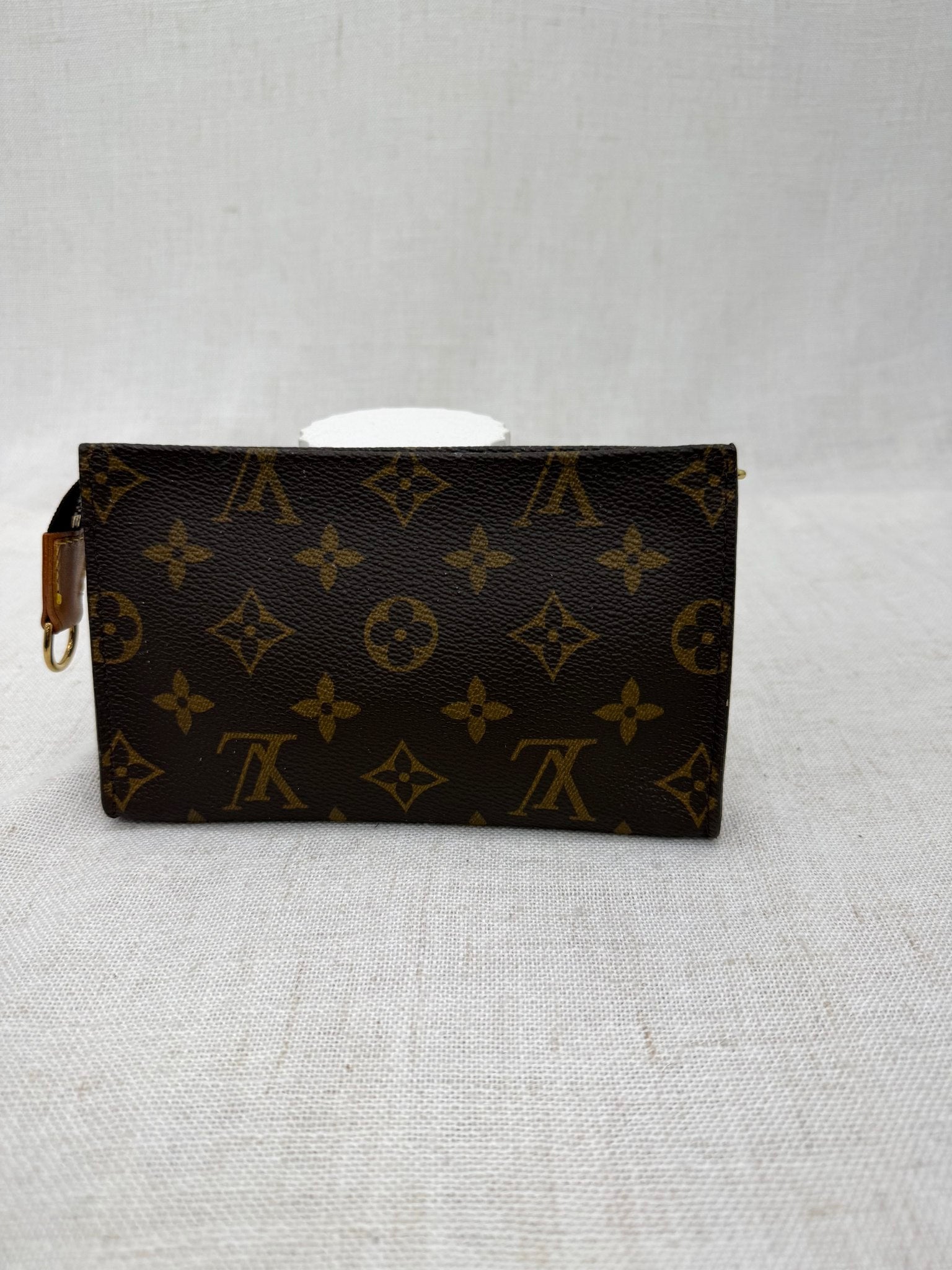 Louis Vuitton Monogram Bucket Pouch
