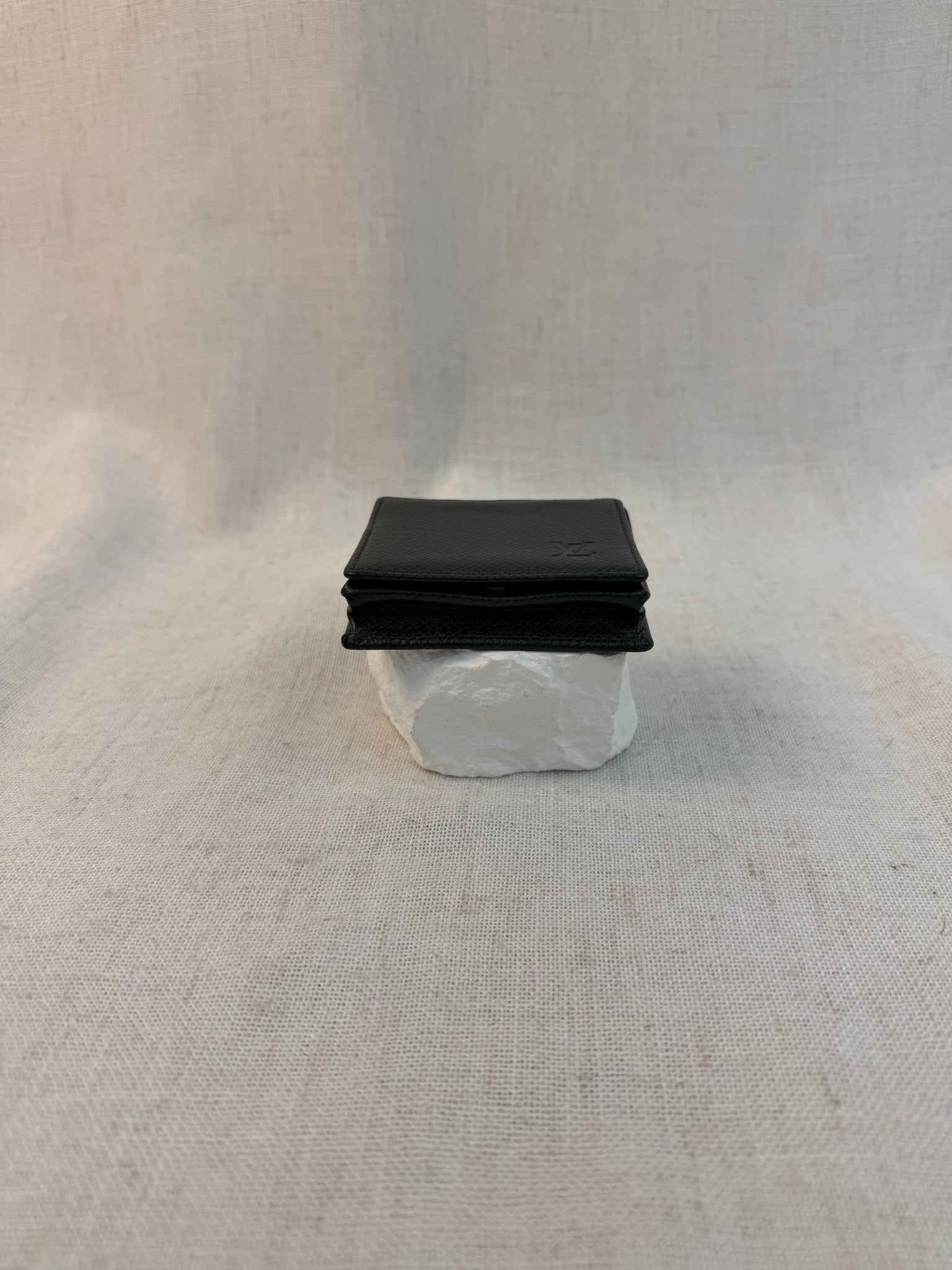 Louis Vuitton Dark Green Leather Taiga Coin Case