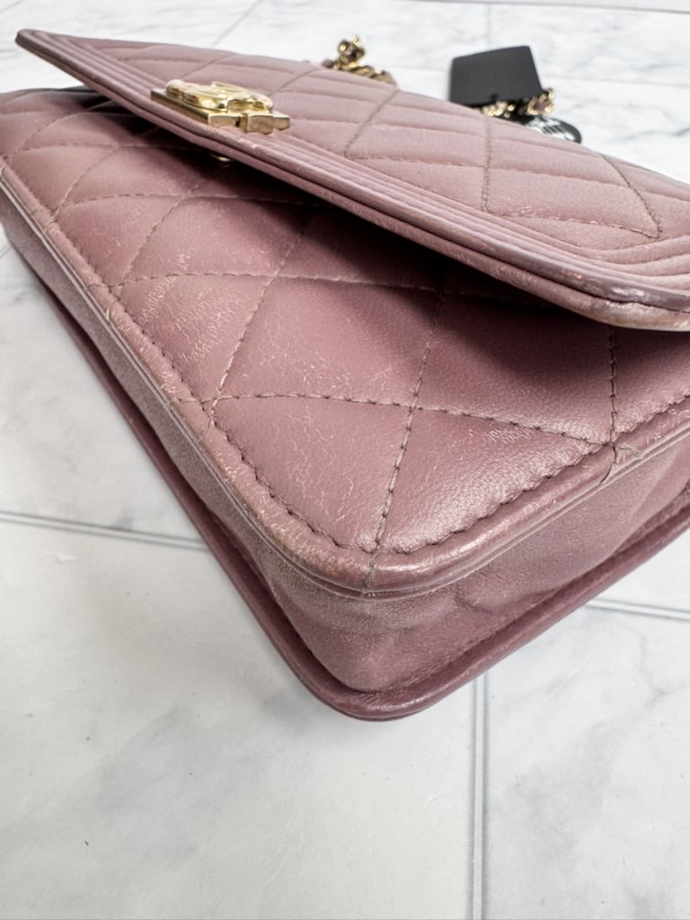 Chanel Dusty Rose Diamond Quilted Leather Boy Wallet On A Chain