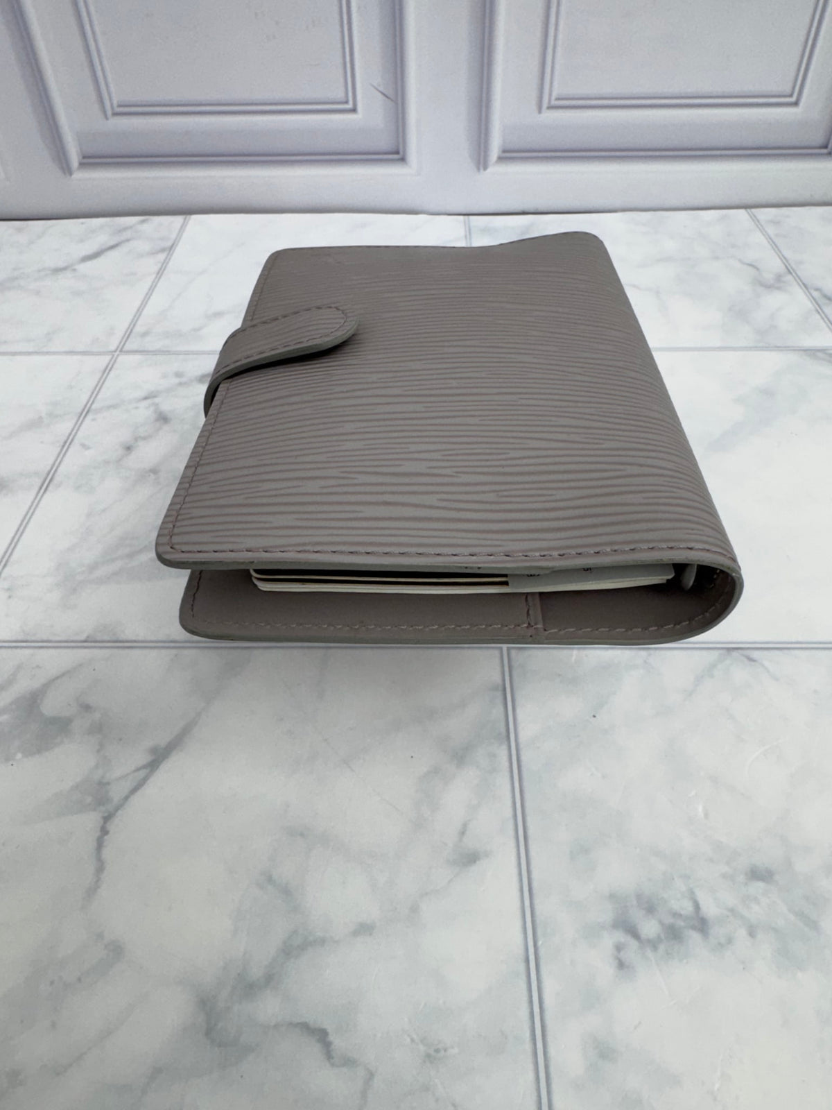 Louis Vuitton Grey Epi Leather Agenda PM