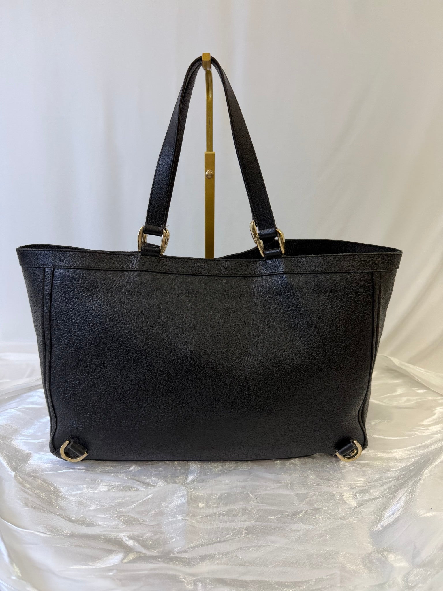 Gucci Black Leather Abbey Tote